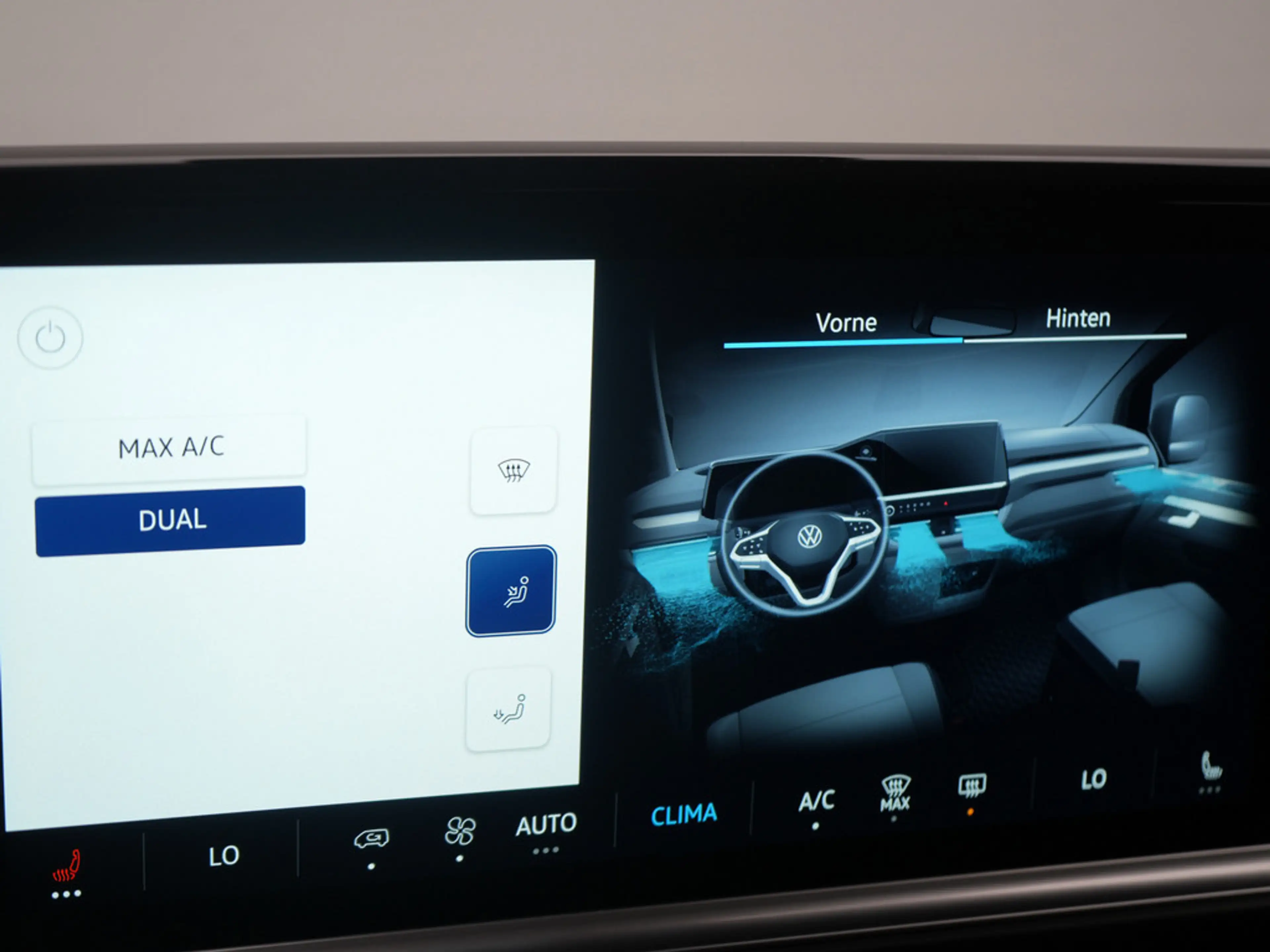 Volkswagen T7 Caravelle Style AUT. KAM SHZ CARPLAY KEYLESS — photo 12