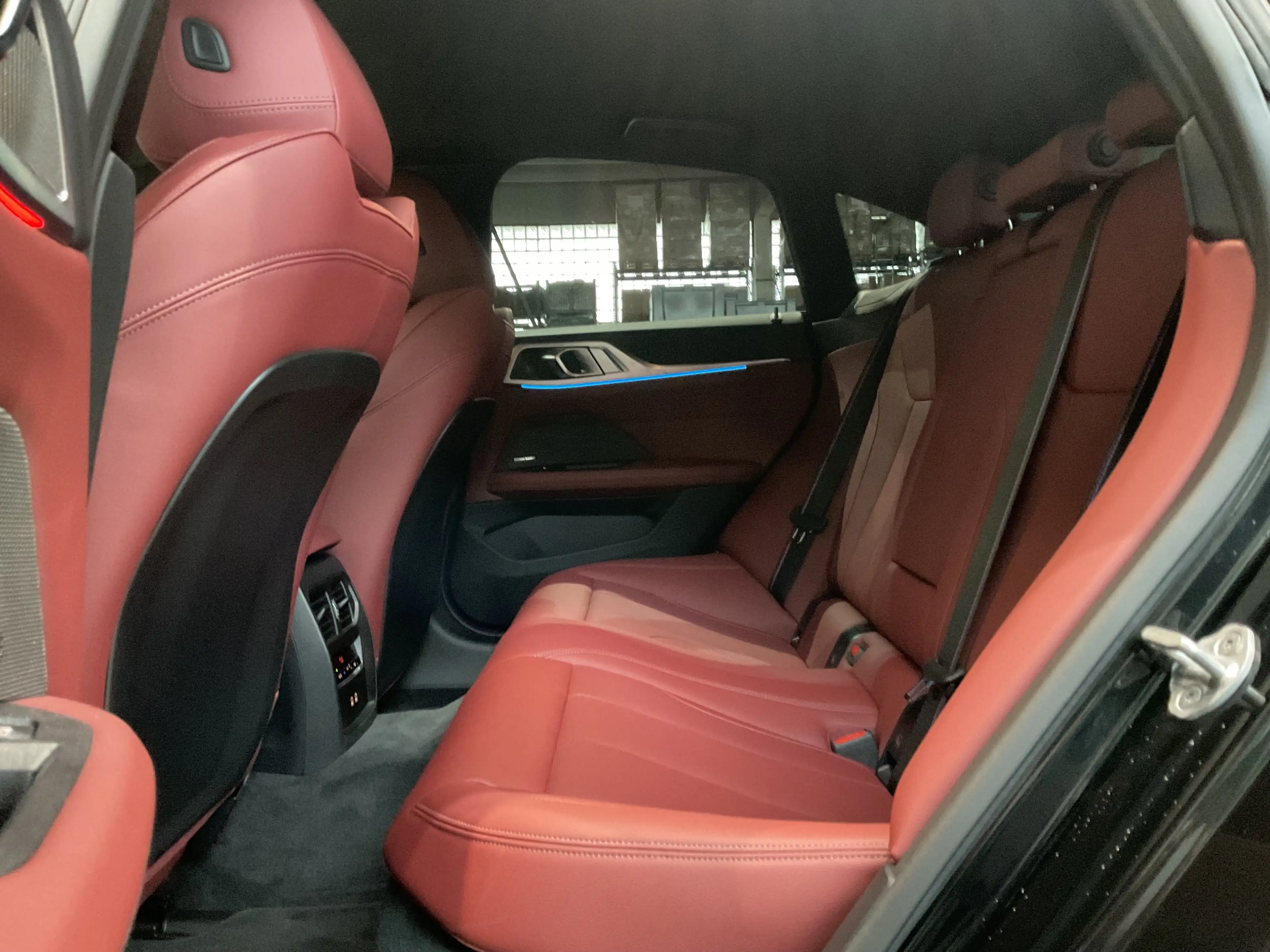 BMW i4 M60 |M Sportpaket Pro |Harman Kardon |20 BMW Ind. — photo 9