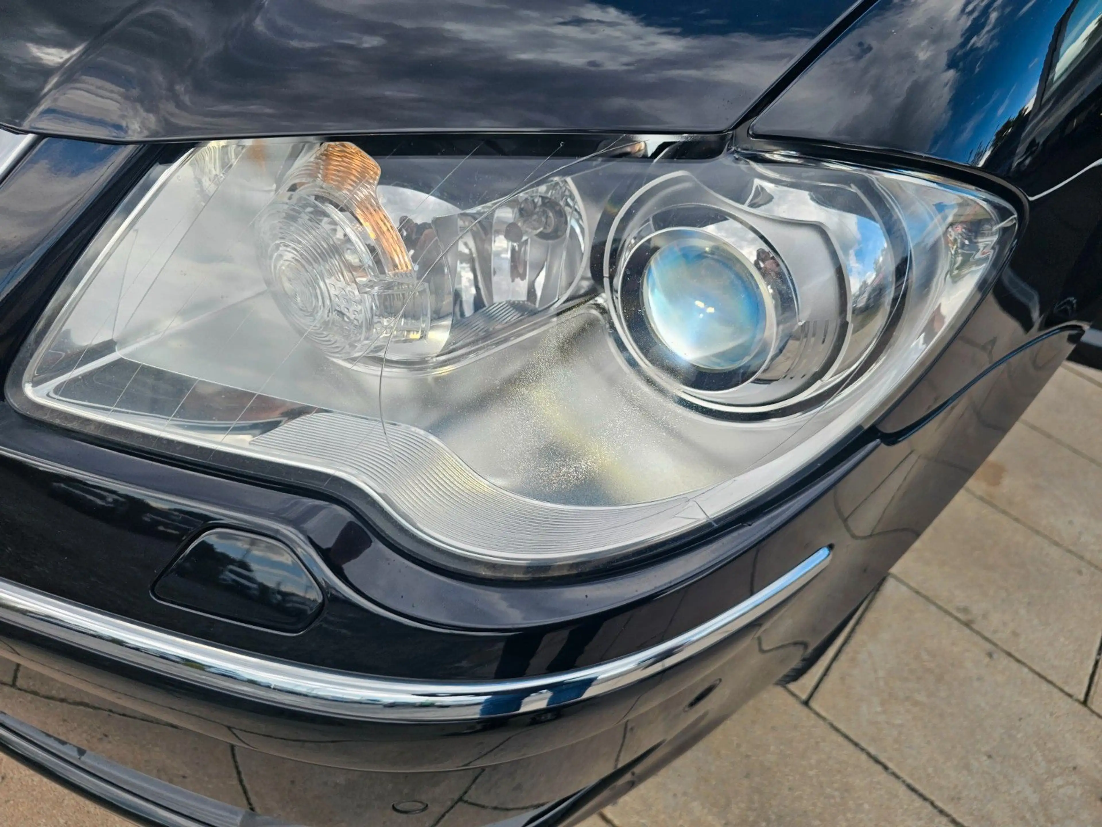 Volkswagen Touran Highline Xenon — photo 11