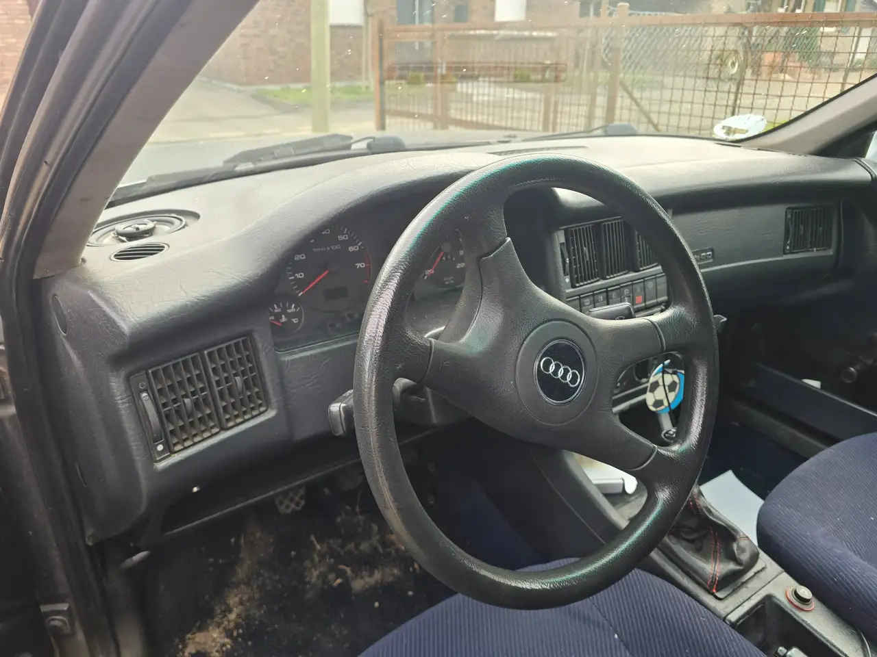 Audi 80 B4, foto 7