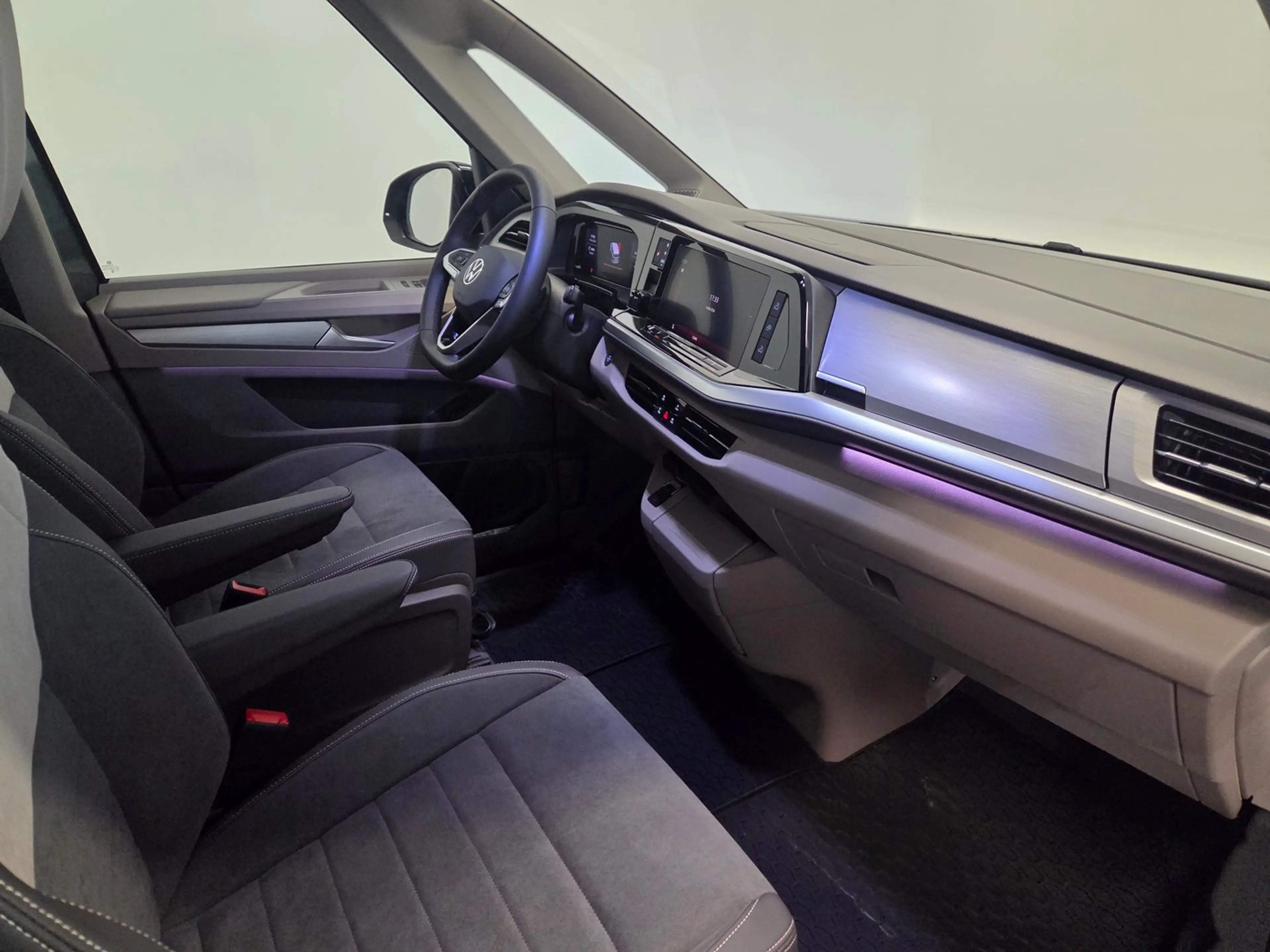 Volkswagen T7 California VW T7 California Ocean eHybrid 180 kW 4M — photo 6