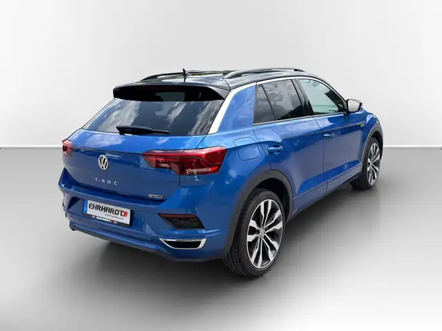 Volkswagen T-Roc view 6