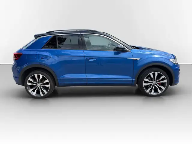 Volkswagen T-Roc view 5