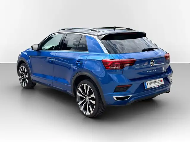 Volkswagen T-Roc view 9