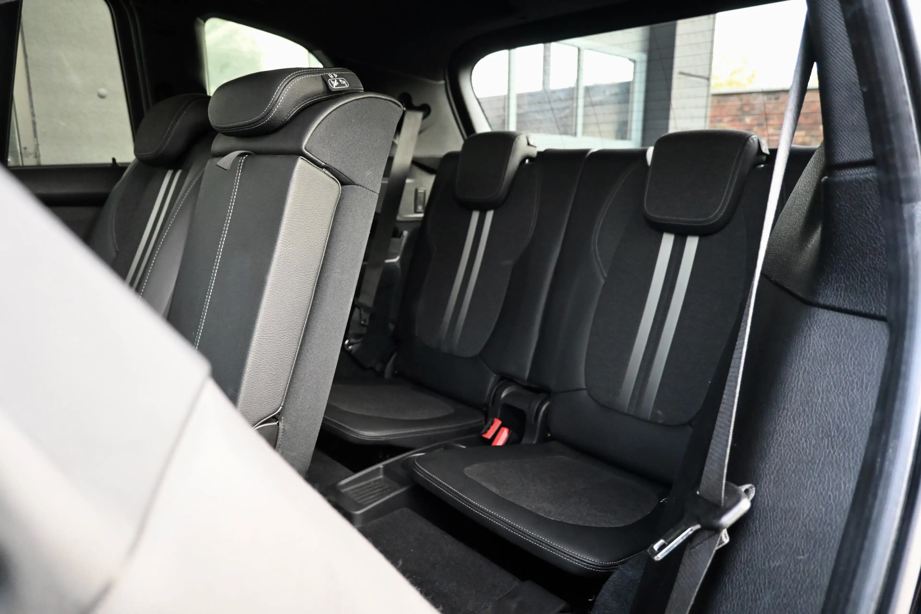 BMW 218 iA Gran tourer - Mpack - 7zitplaatsen - Nav - PDC — photo 10