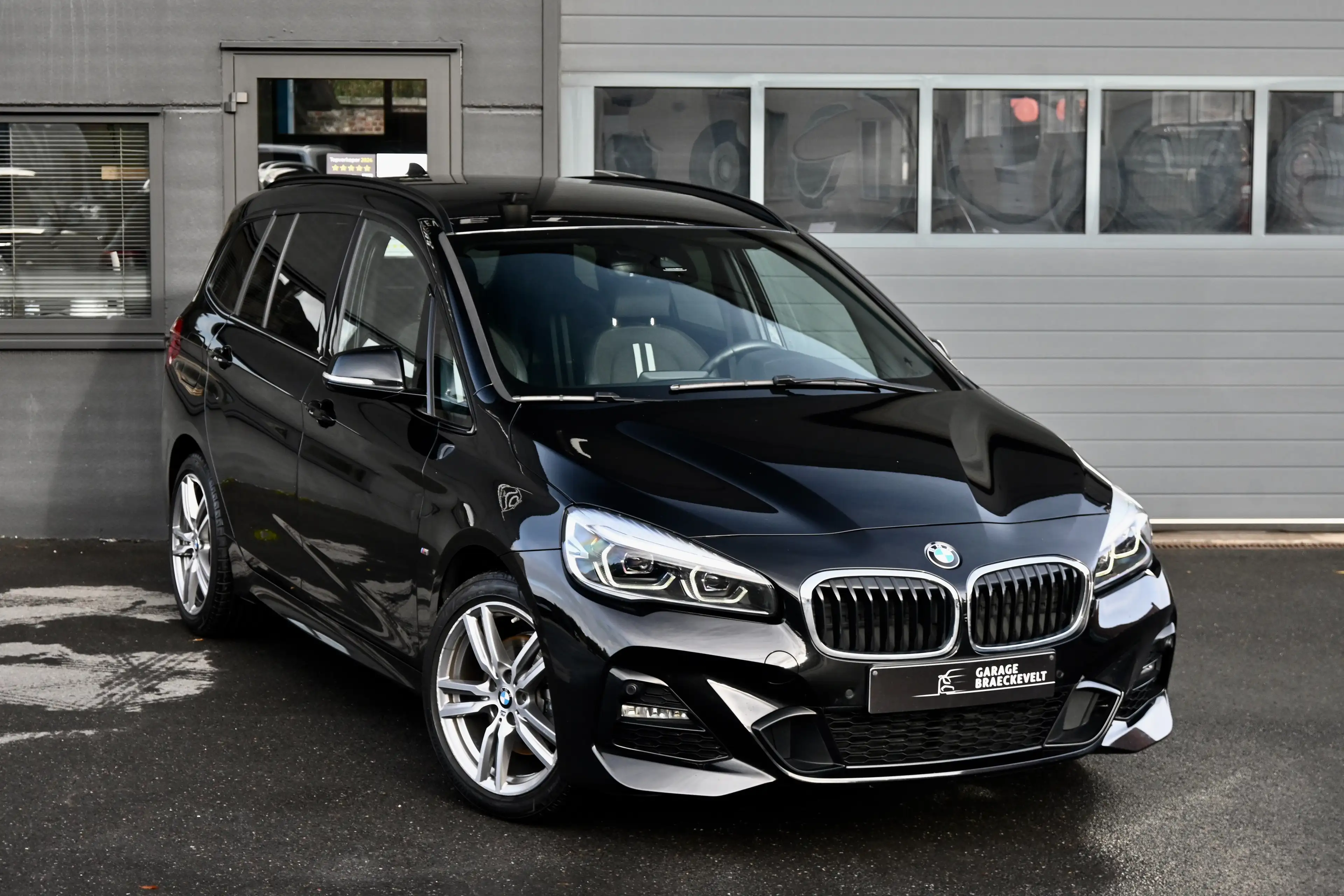 BMW 218 iA Gran tourer - Mpack - 7zitplaatsen - Nav - PDC — photo 2