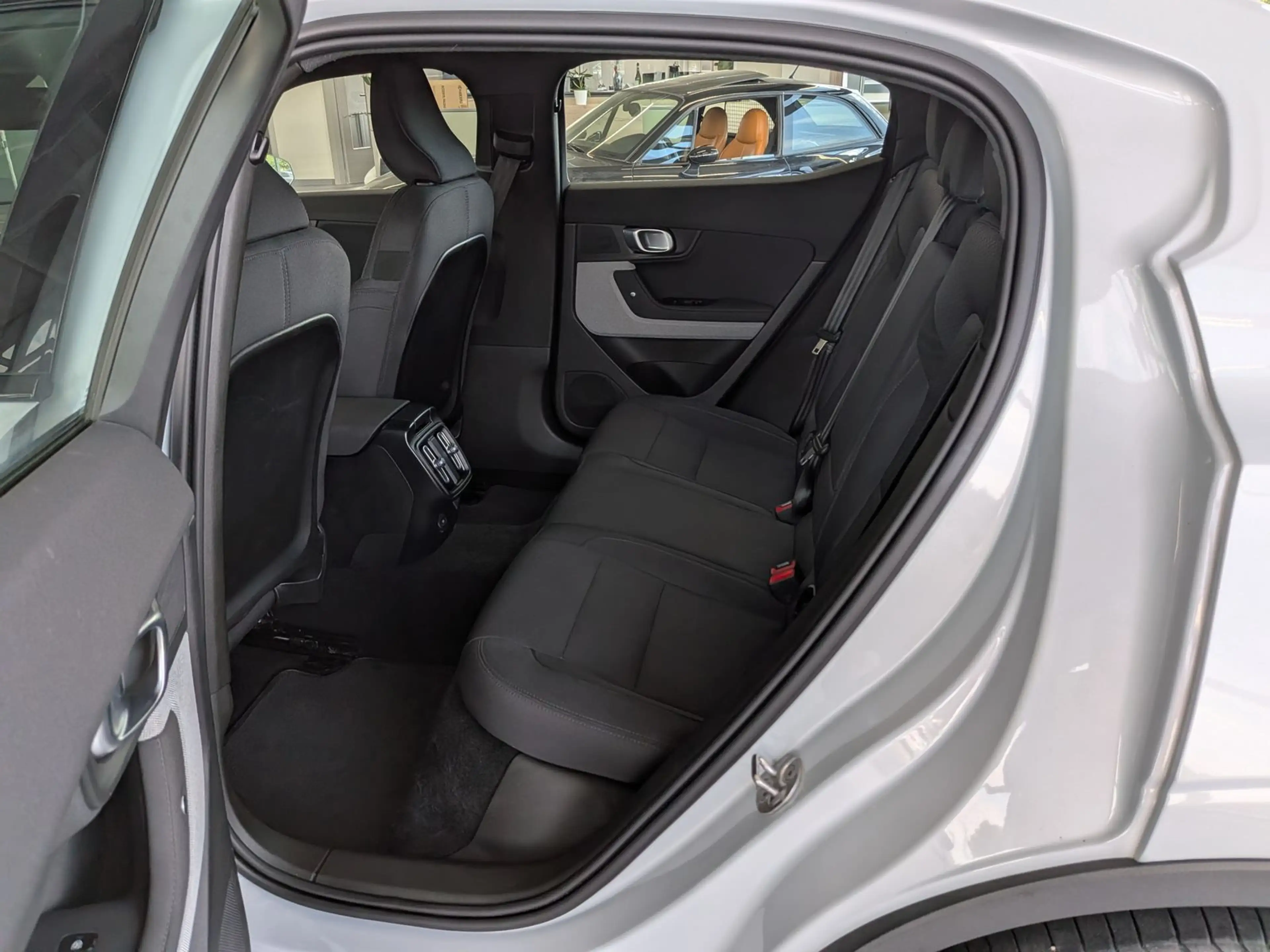 Polestar 2 78KWh Long Range Pilot Virtu Memo LED 360° ACC — photo 15