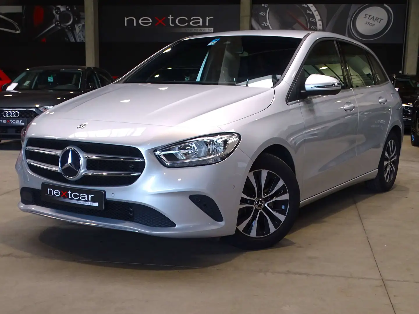 Mercedes-Benz B 180 d Style *WIDESCREEN-CRUISE-PARKTRONIC-NAVI* Argent - 1