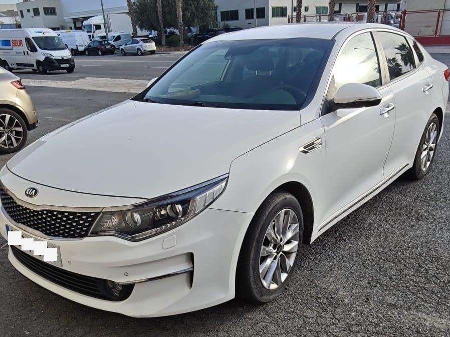 Kia Optima Optima 1.7CRDI Eco-Dynamics Drive Drive - foto 1