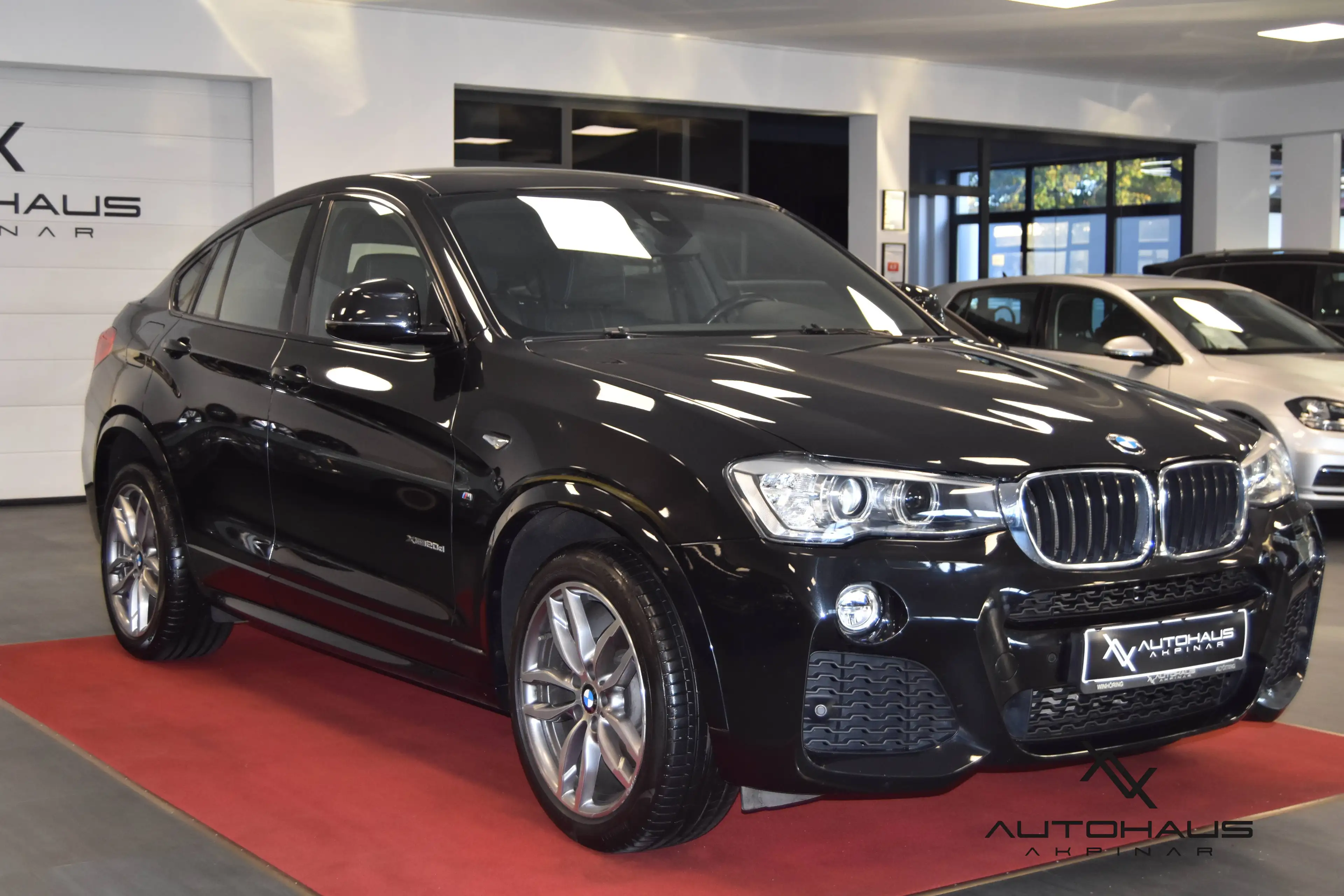 BMW X4 xDrive 20 d.~M-PAKET.~WENIG KM.~KAMERA.~LED.~KEY.~SHZ.~ROLLO.~SERVICE.~TÜV. — photo 9