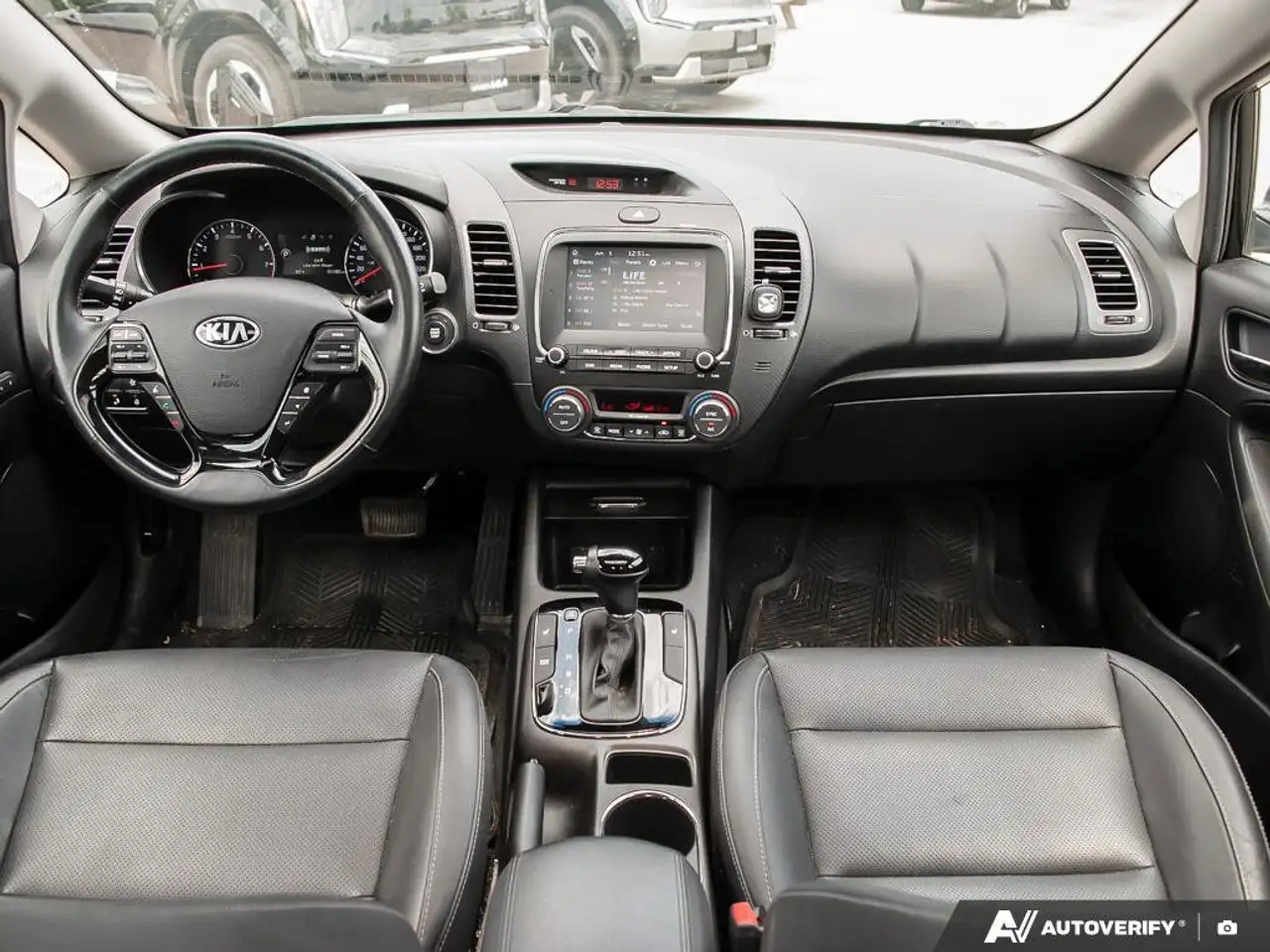 Kia Forte photo Kia Forte