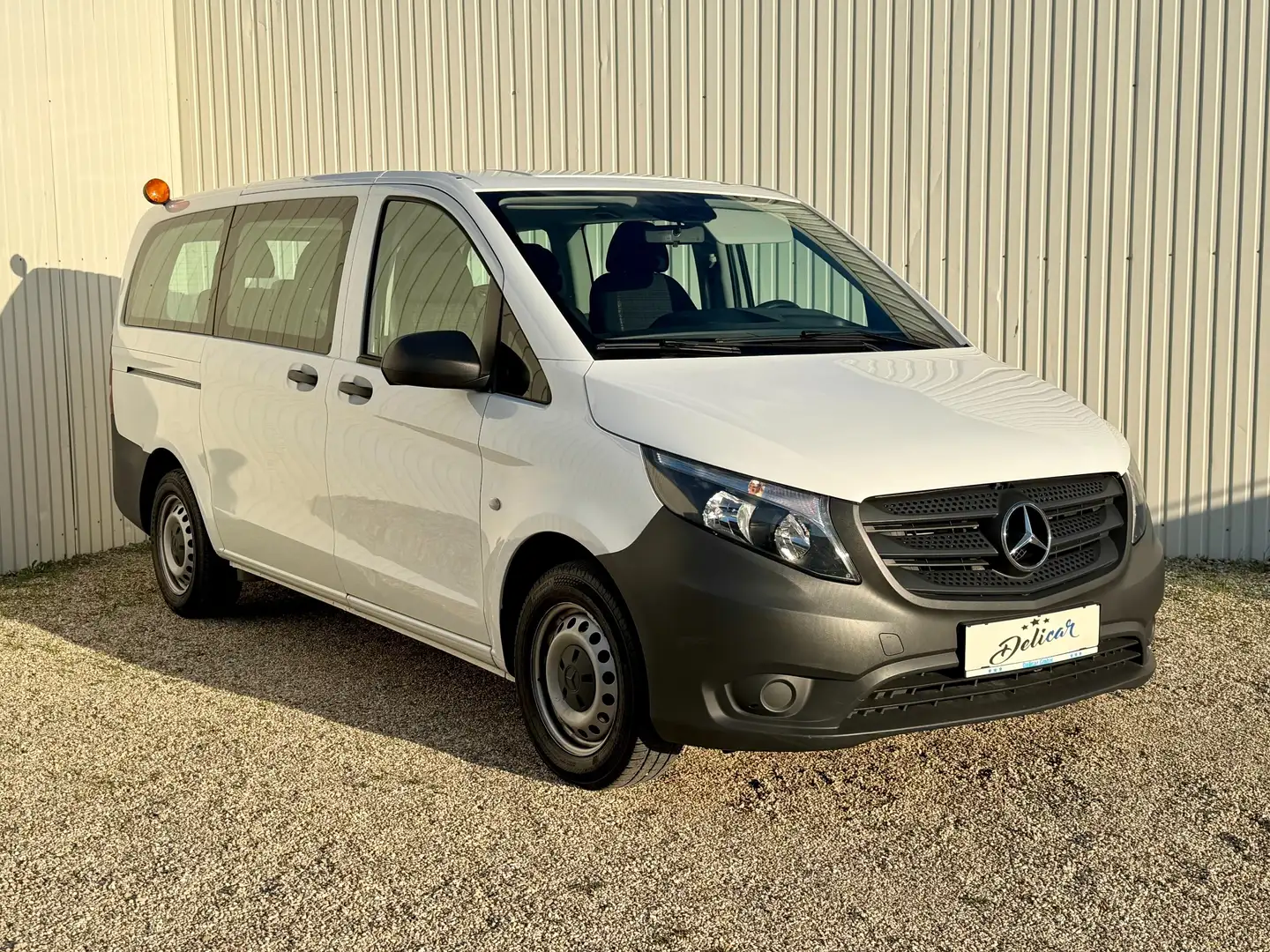 Mercedes-Benz Vito 109 CDI Pro  lang 9 Sitze Weiß - 1