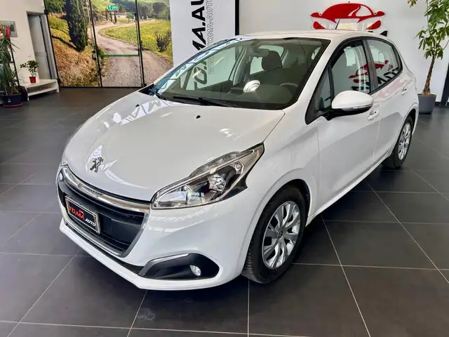 Peugeot e-208 208 5p 1.5 bluehdi Active s&s 100cv 5m