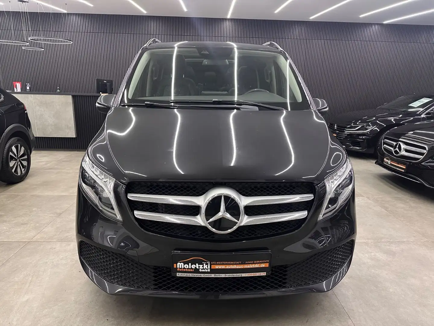 Mercedes-Benz V 300 d Lang*2xEl. Tür*Leder*Kamera*Pano*Totwink* Grau - 2