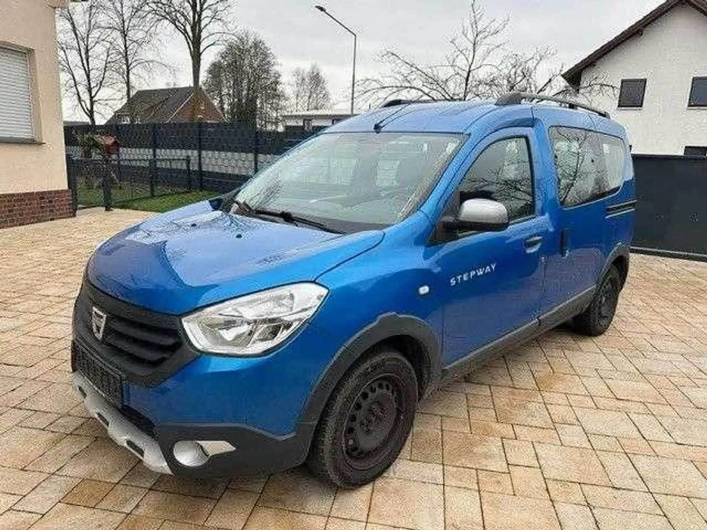 Dacia Dokker 1.2 TCe Stepway+Motorproblem+Klima+ Синій - 1