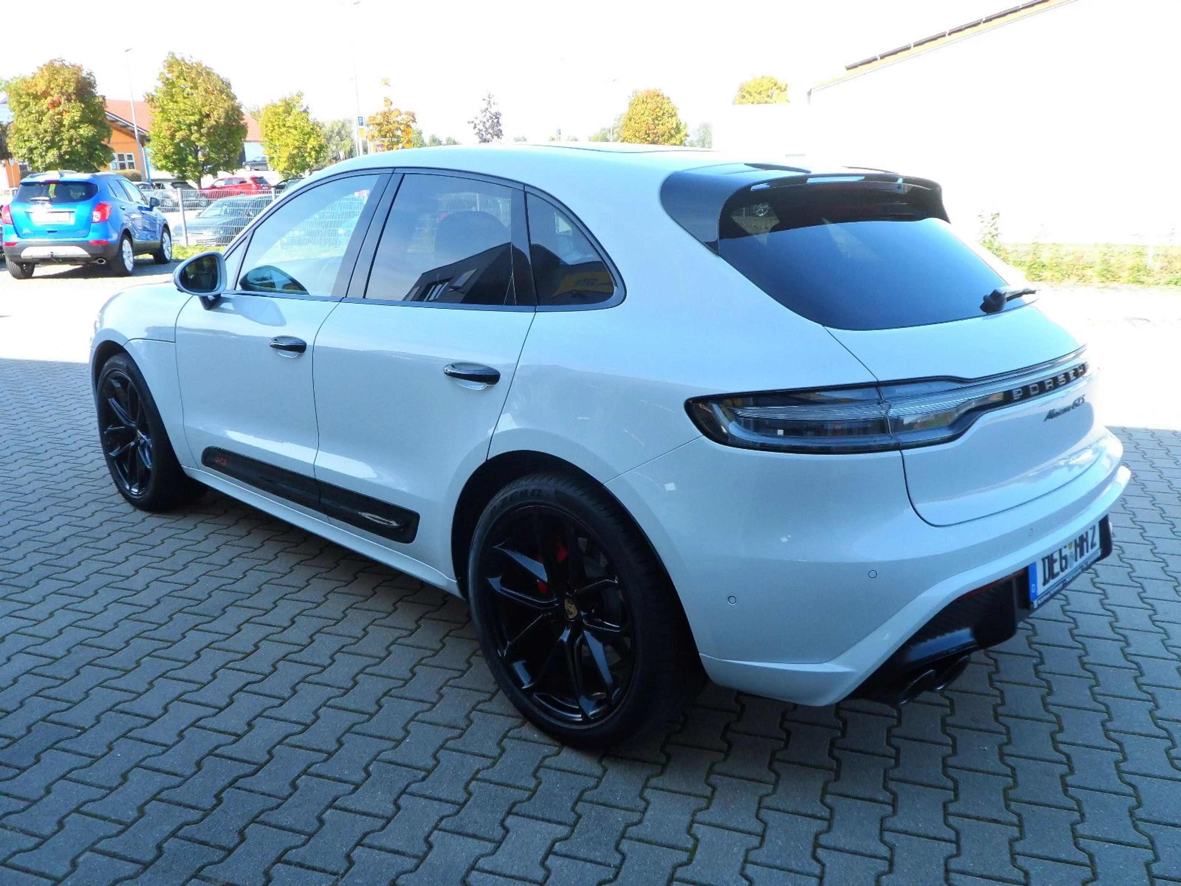 Porsche Macan GTS/AHK/Standheizung/Approved/Voll — photo 13