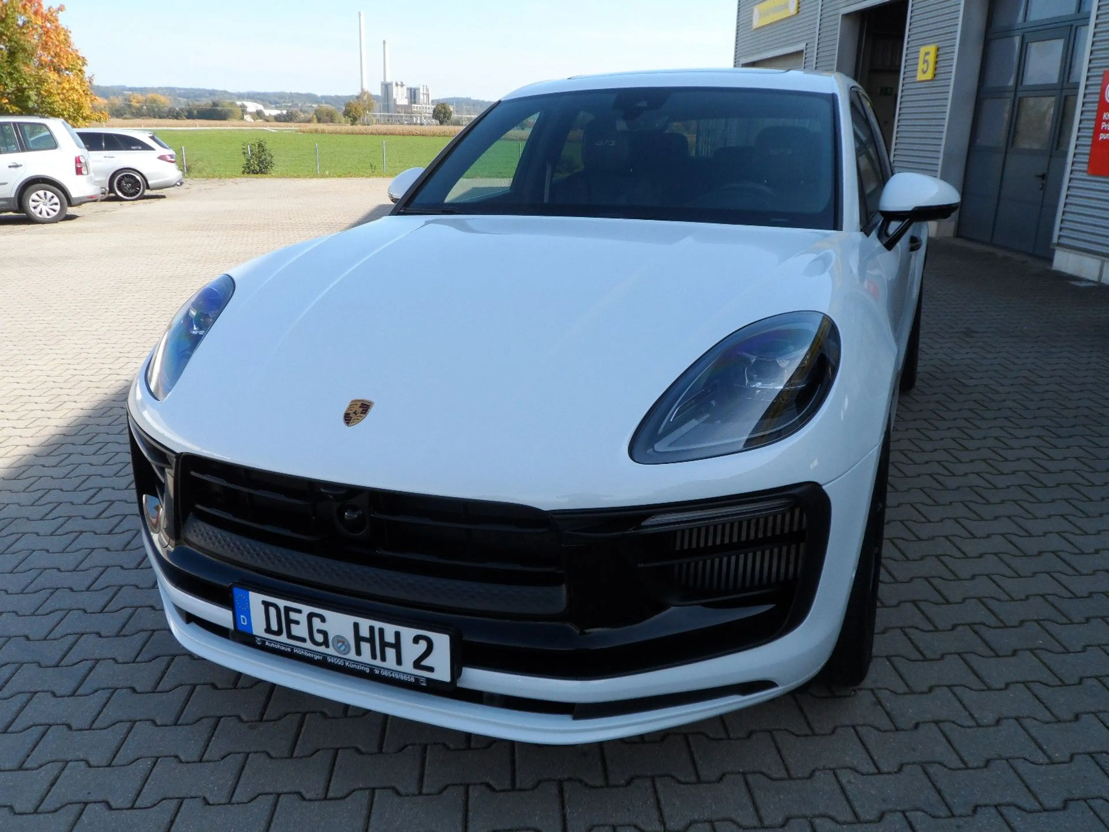 Porsche Macan GTS/AHK/Standheizung/Approved/Voll — photo 3