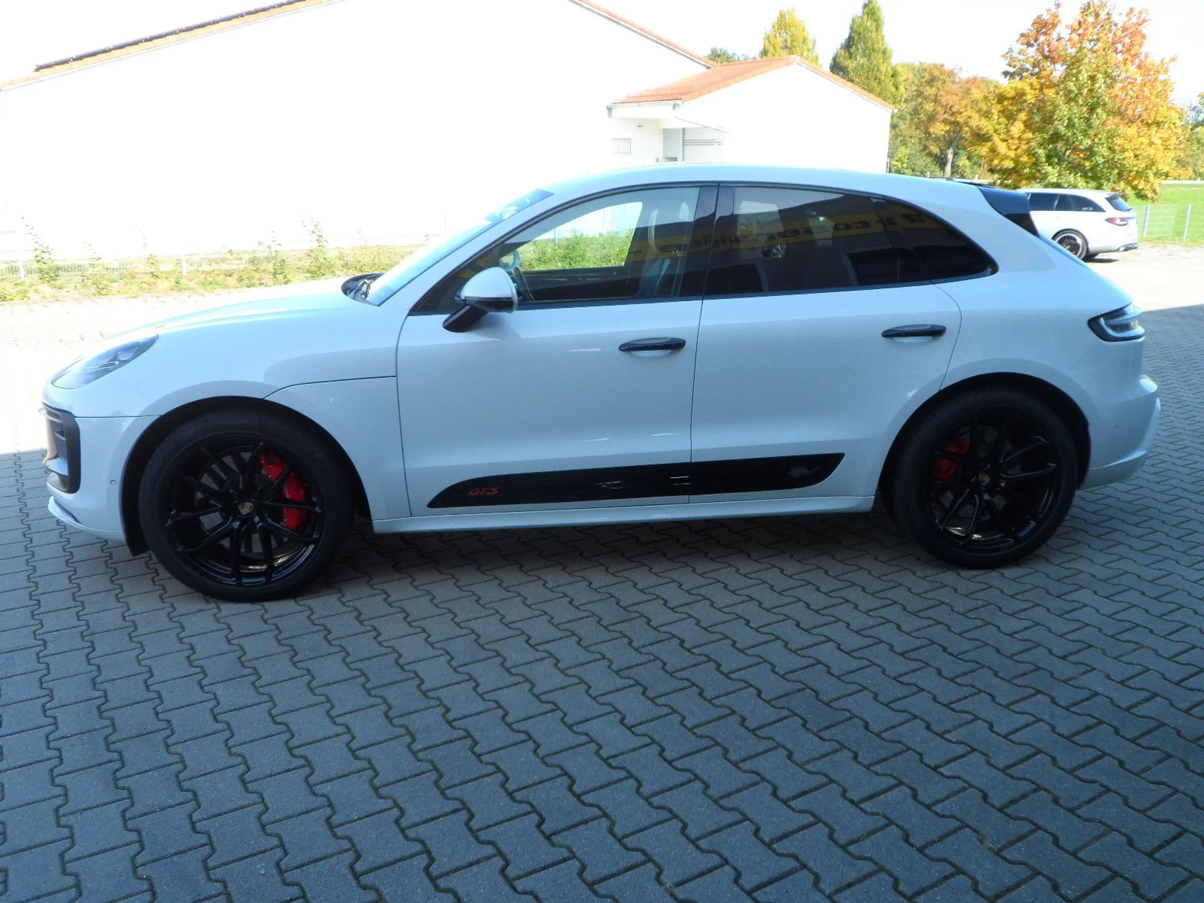 Porsche Macan GTS/AHK/Standheizung/Approved/Voll — photo 15