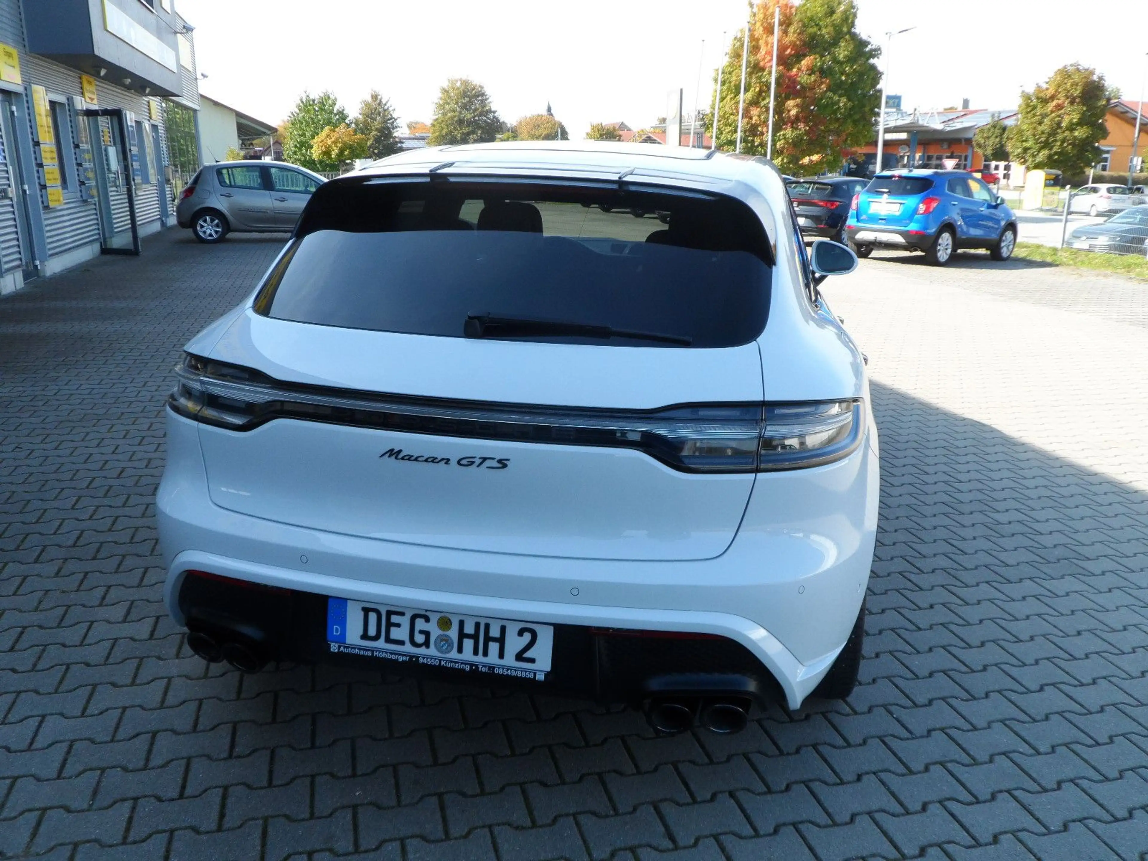 Porsche Macan GTS/AHK/Standheizung/Approved/Voll — photo 11