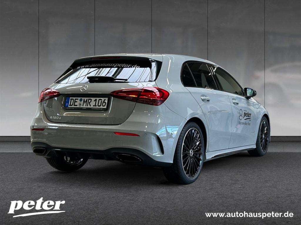 Mercedes-Benz A 180