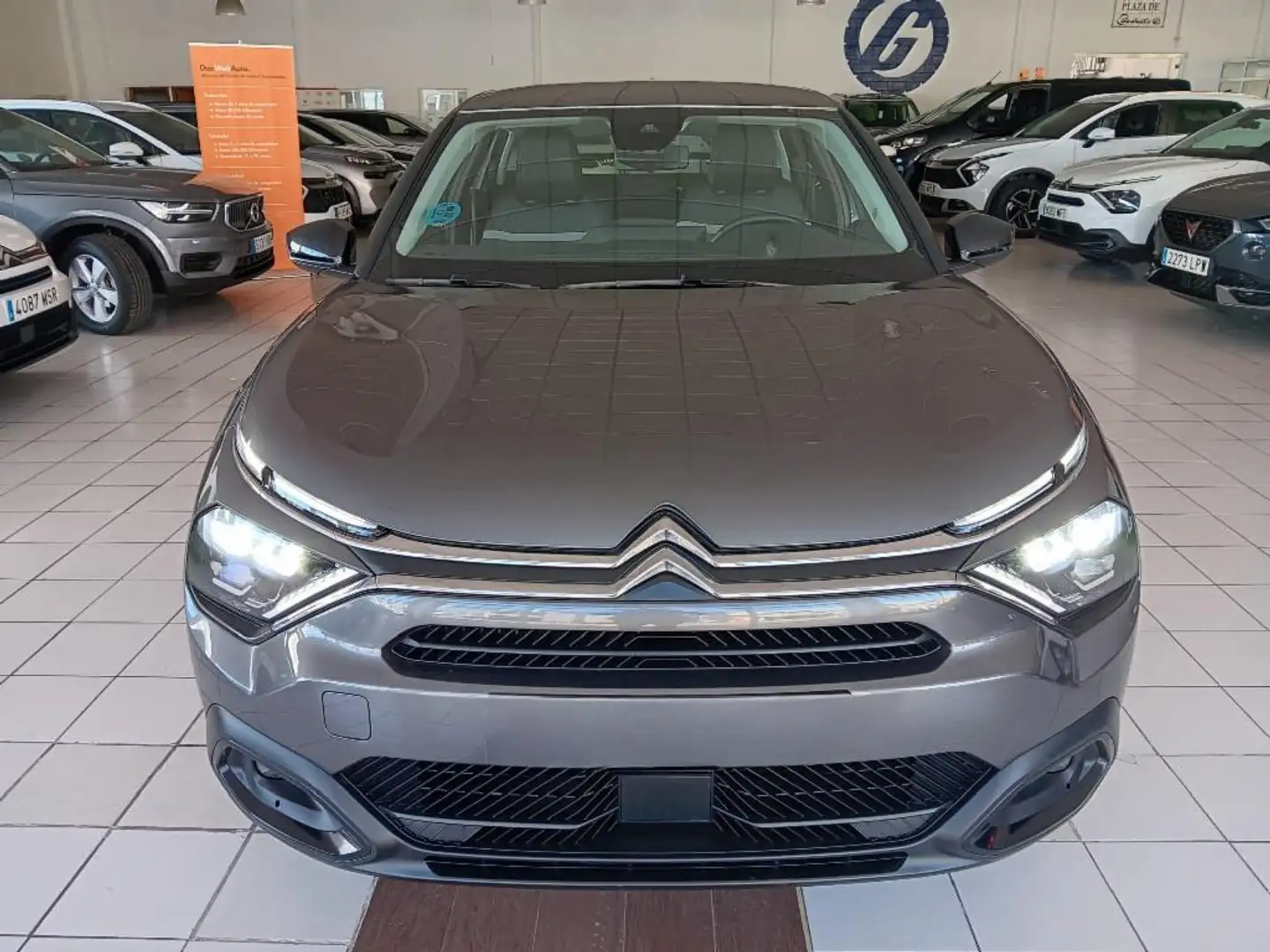 Citroen C4 1.2 PURETECH 130 S&S FEEL PACK 5P Gris - 1
