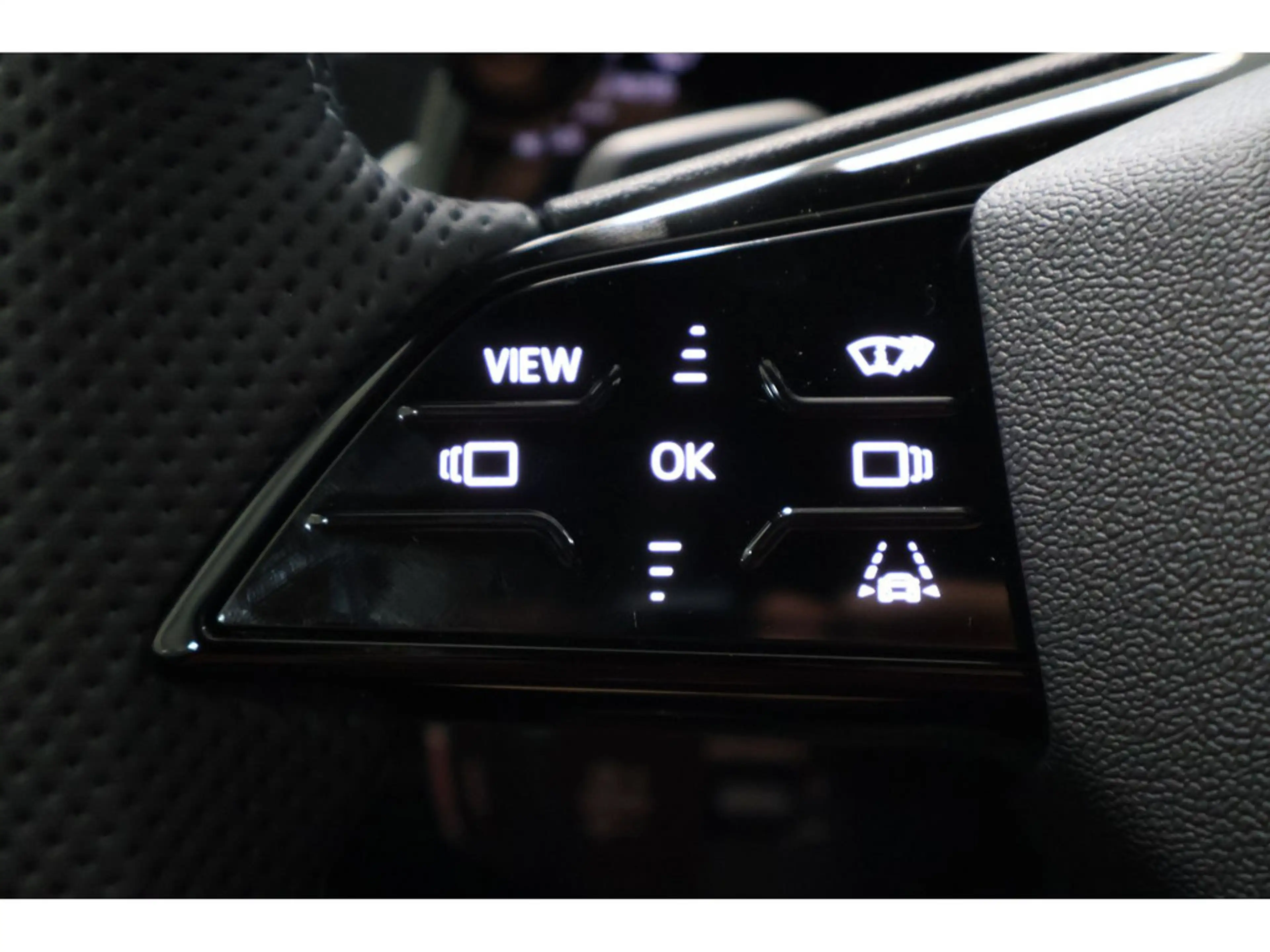 Audi Q3 Sportback TFSI 110 kW S tronic Tech plus/R.-Kamera/HuD/SONOS/LED Sc — photo 15