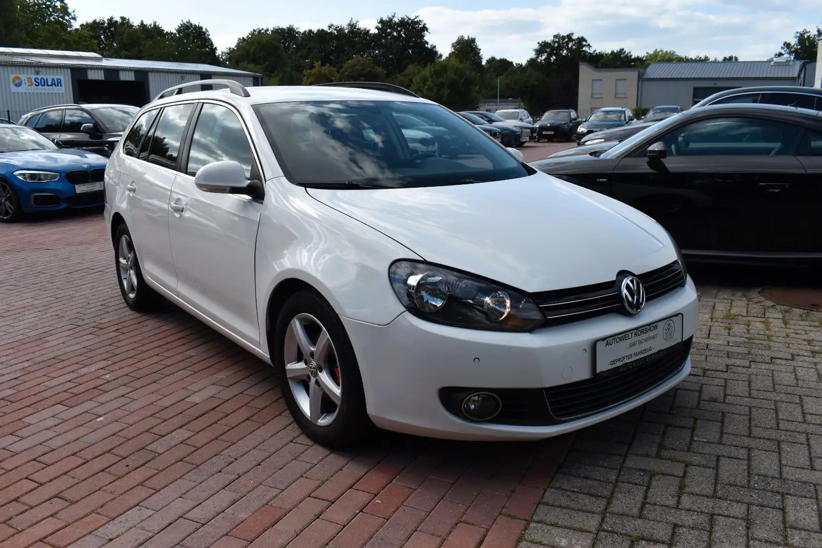 Volkswagen Golf VI Variant*STANDHEIZUNG*KLIMA *TEMPOMAT*SHZ Blanc - 1