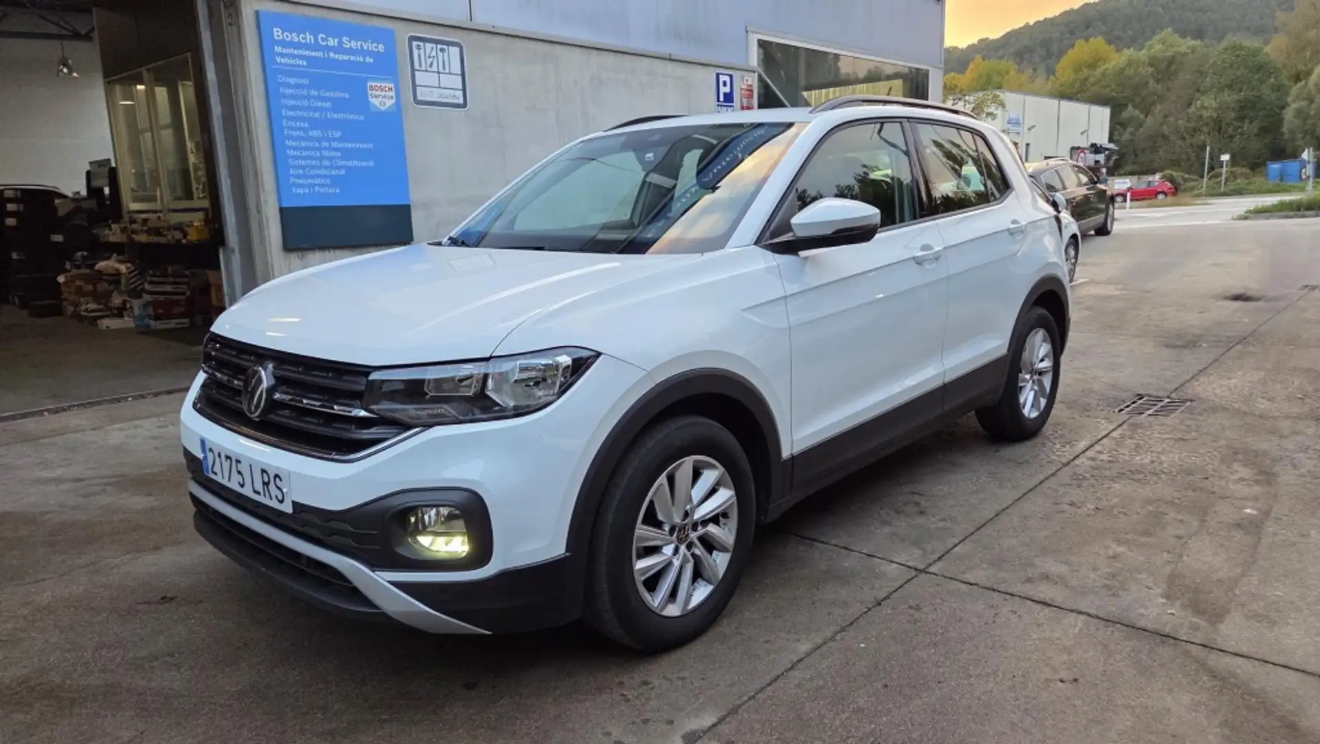Volkswagen T-Cross 1.0 TSI Advance DSG7 81kW Blanco - 2