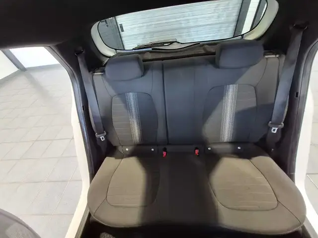 Hyundai I10 view 14