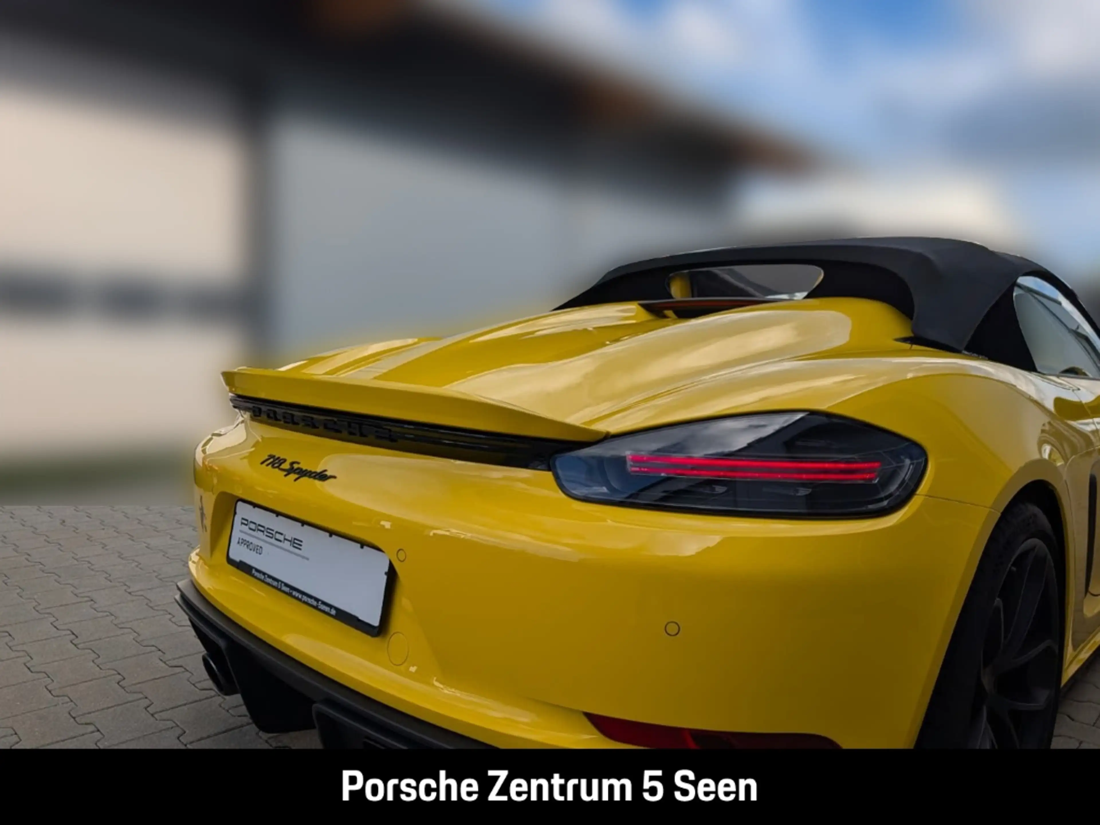 Porsche 718 Spyder — photo 8
