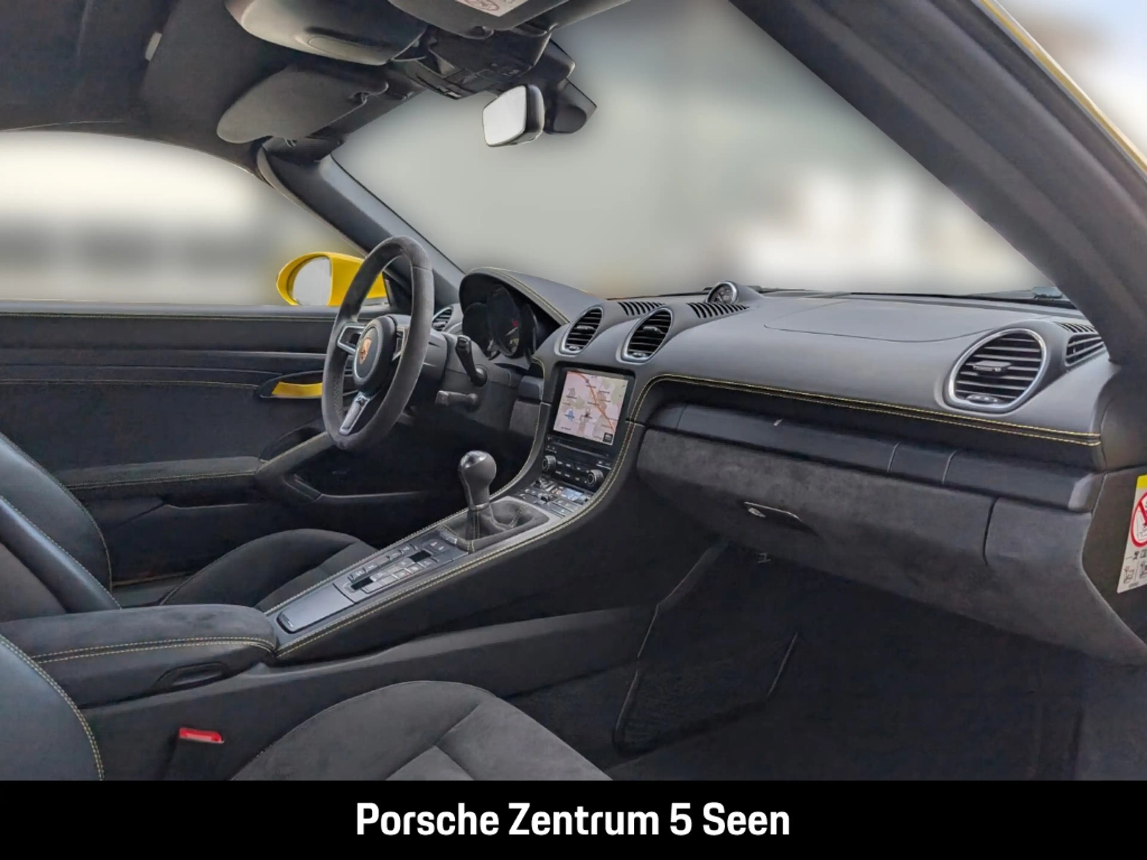 Porsche 718 Spyder — photo 12