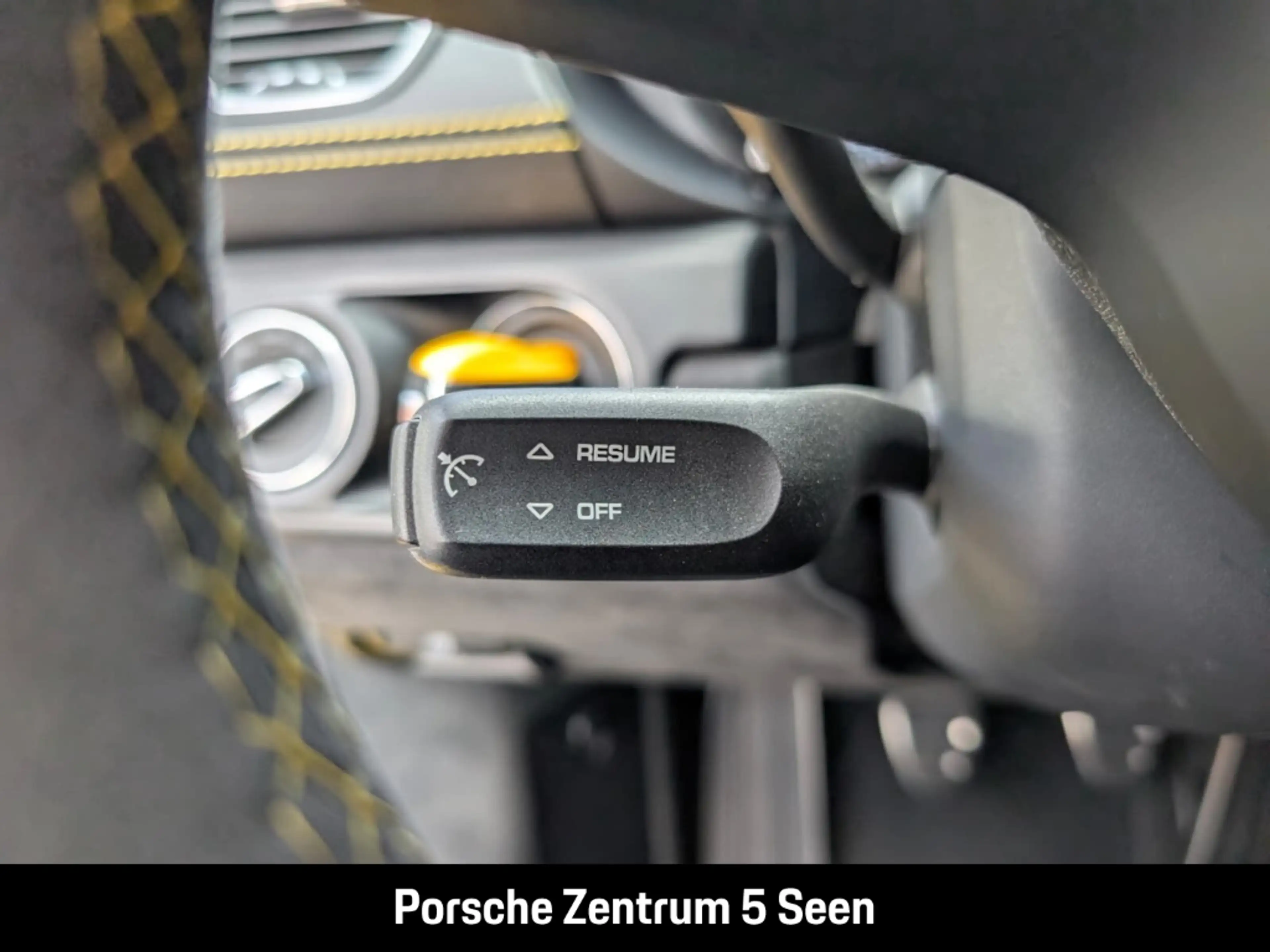Porsche 718 Spyder — photo 25