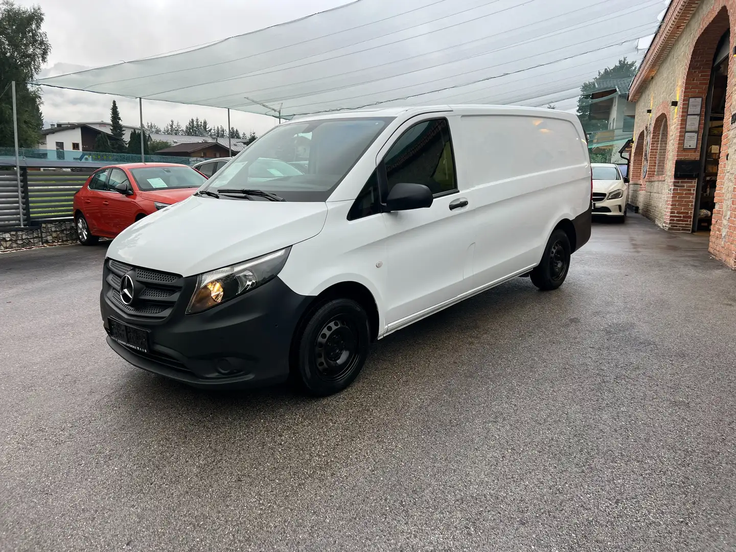 Mercedes-Benz Vito 109/110/111/114 CDI FWD lang Kasten (447) Weiß - 1