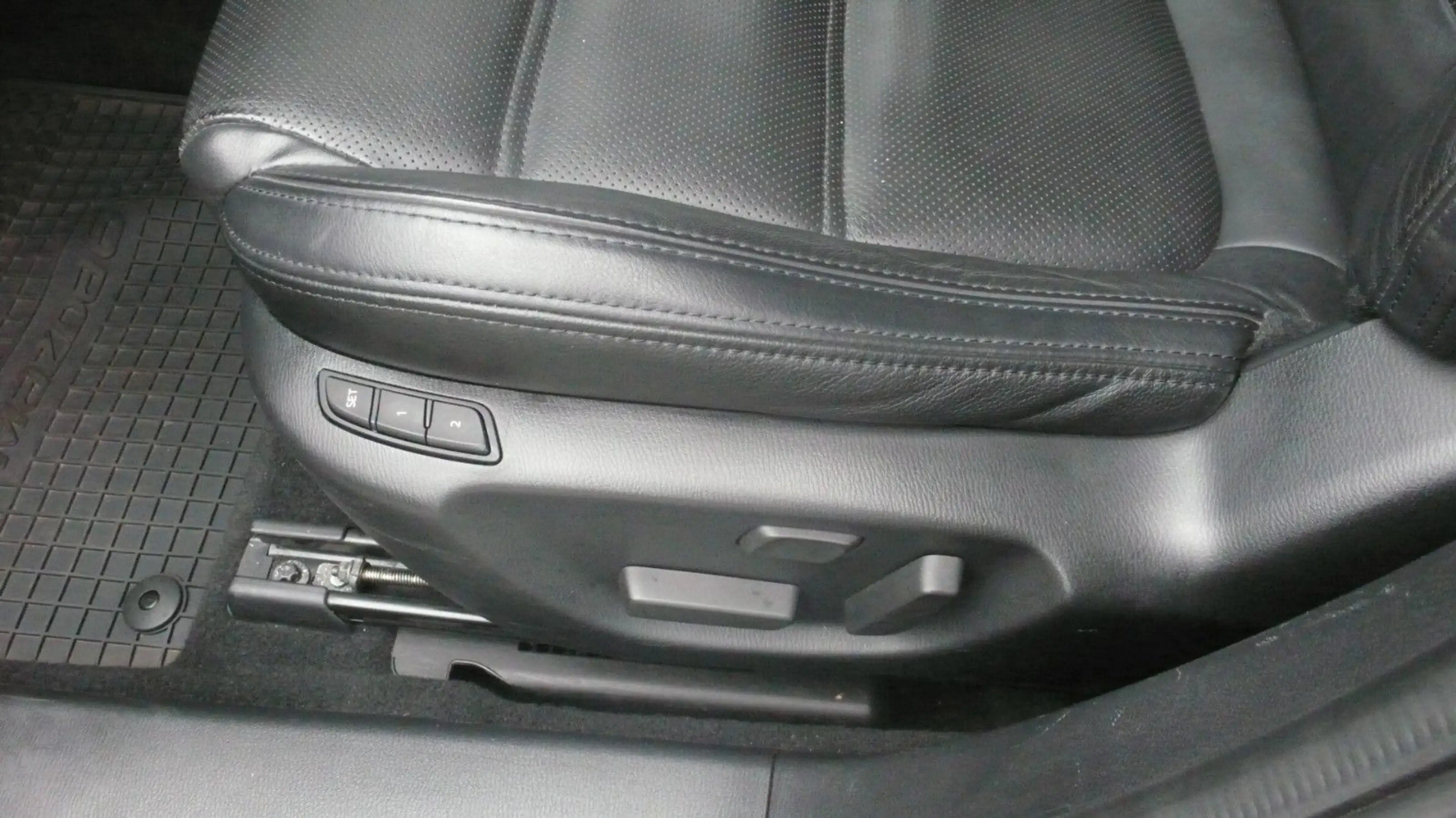 Mazda 6 Sports-Line Kombi Leder Navi Bose — photo 10