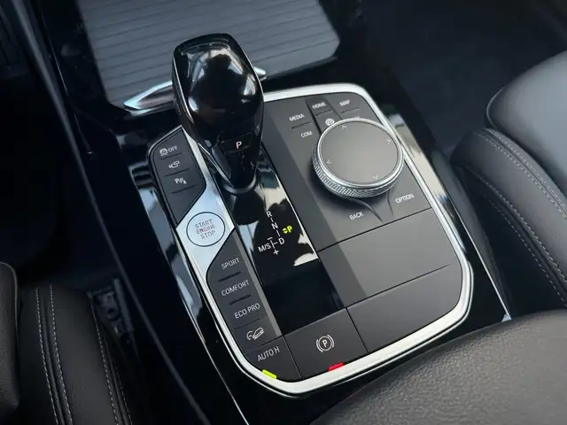 BMW X3 view 14