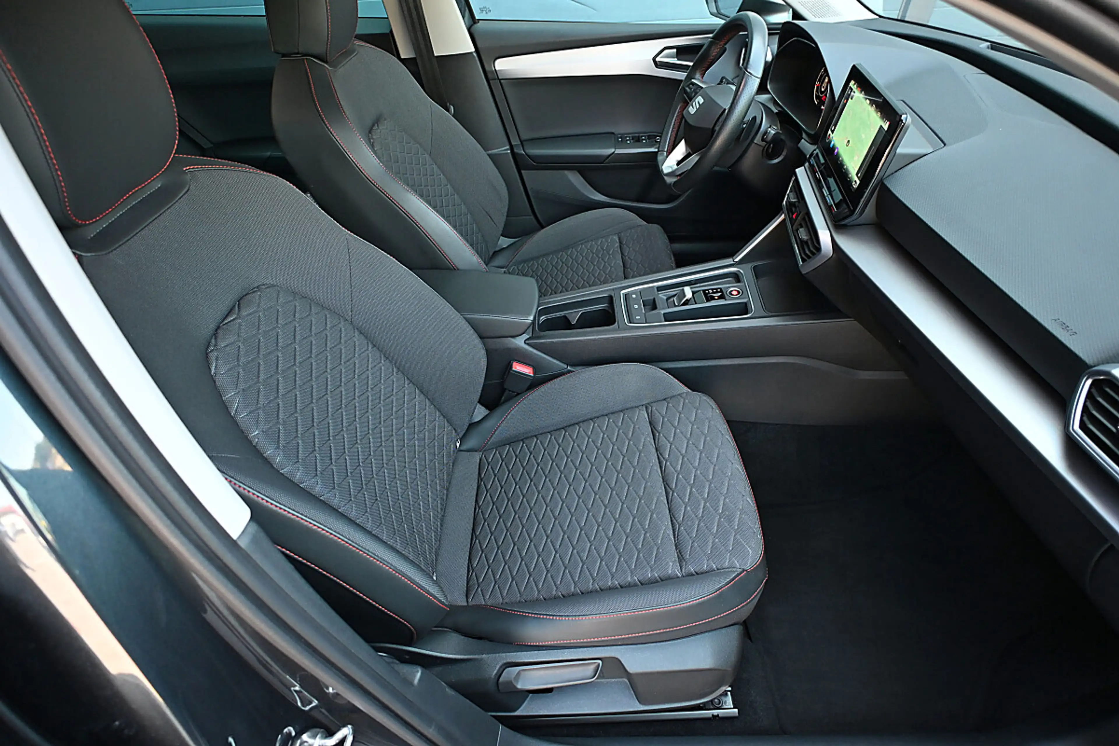 SEAT Leon ST FR TDI DSG ACC, AHK schwenkbar, LED, Navi, F... — photo 9