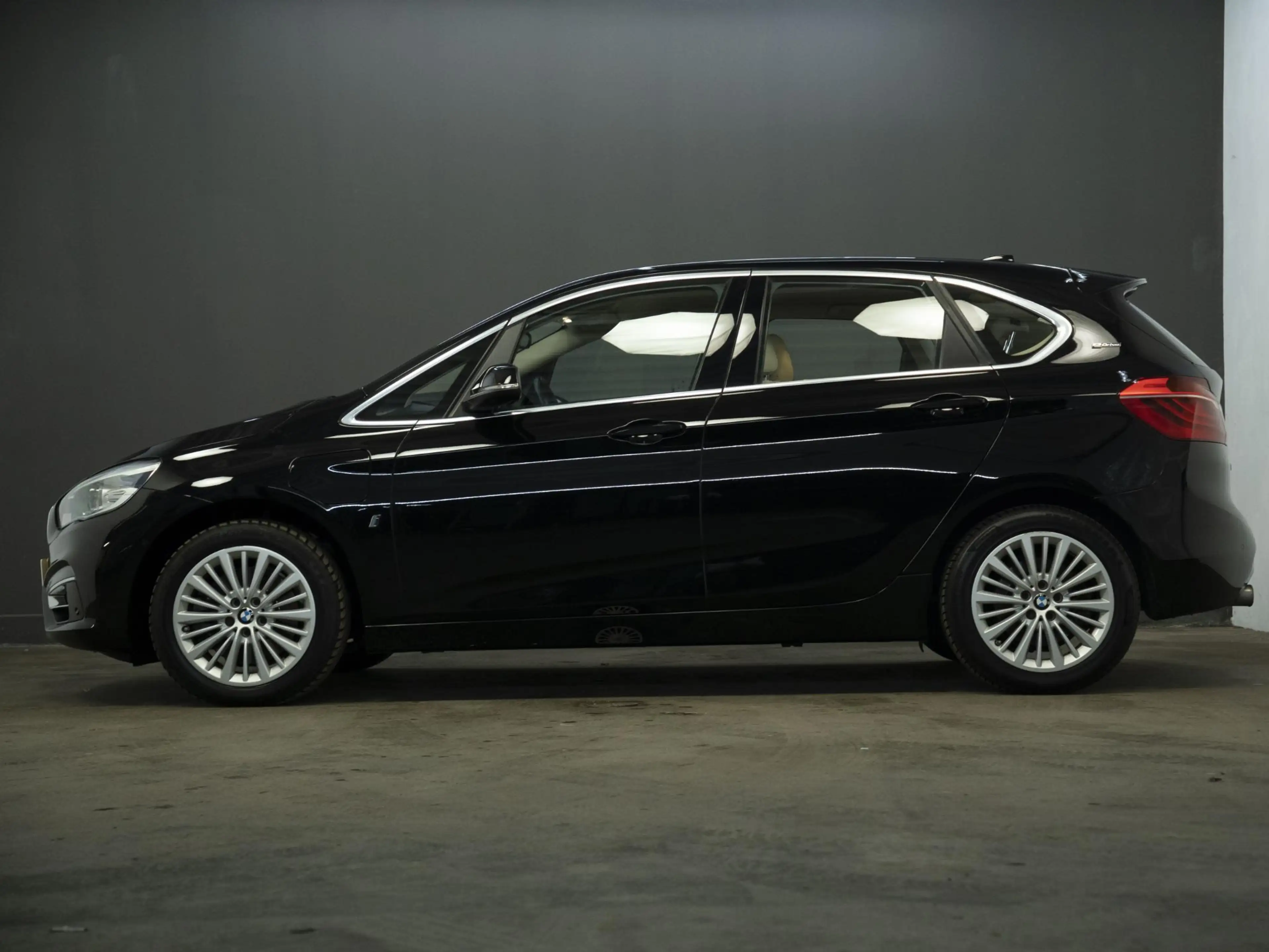 BMW 225 2-serie Active Tourer 225xe iPerformance High Exec — photo 5