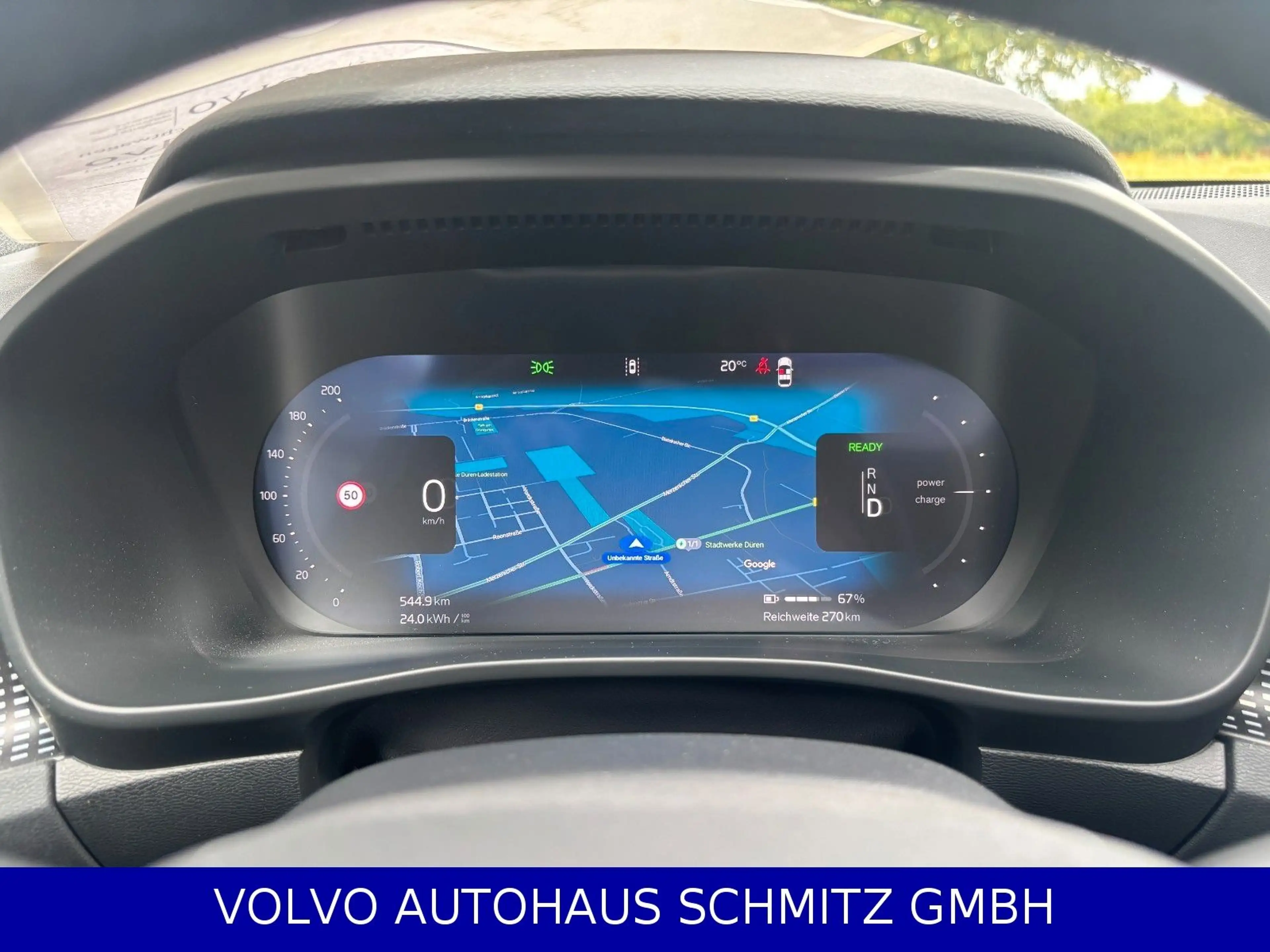 Volvo EX40 Black Edition Ultra Extended Range AHK — photo 3