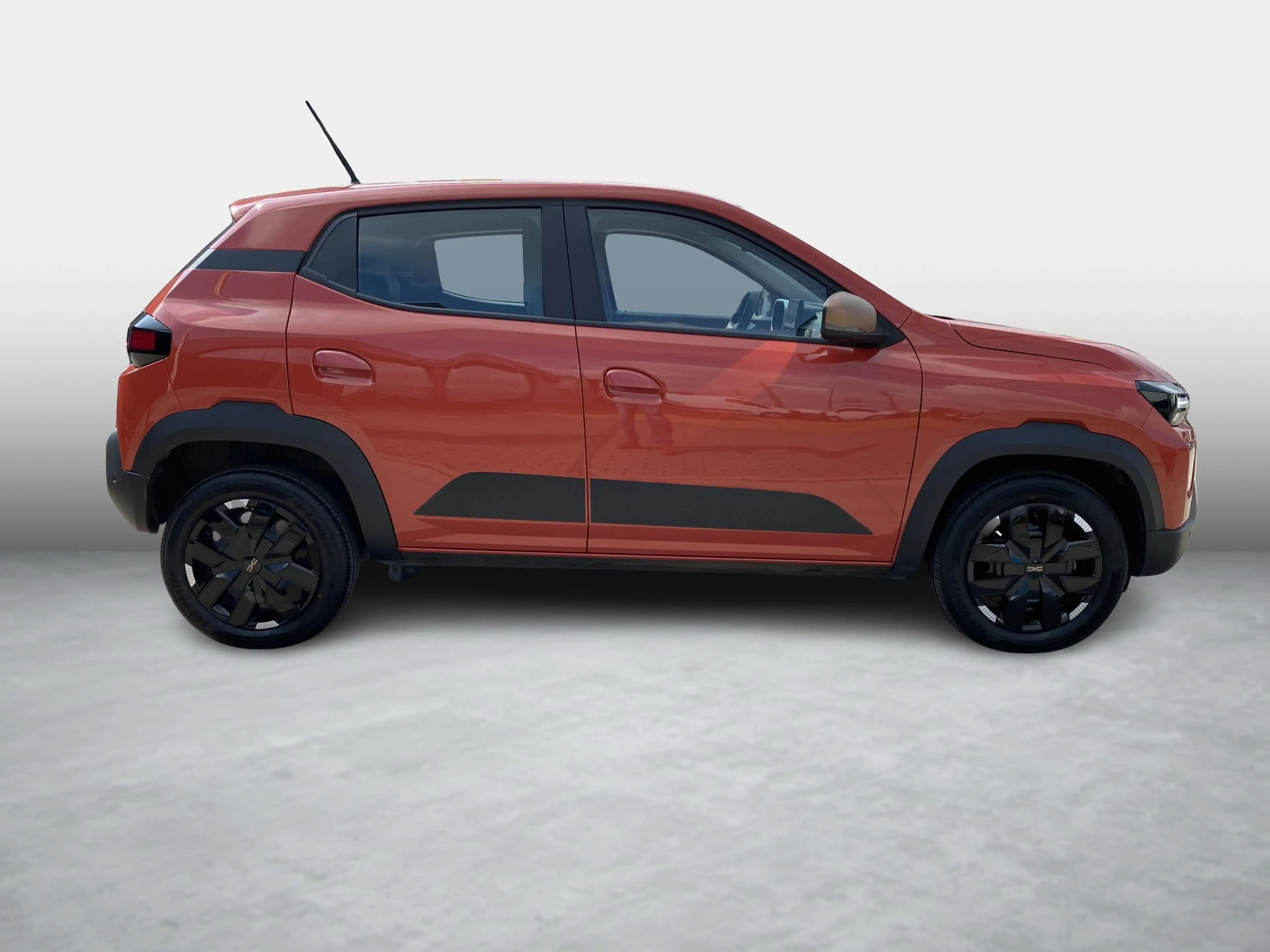 Dacia Spring Extreme Electric 65 — photo 3