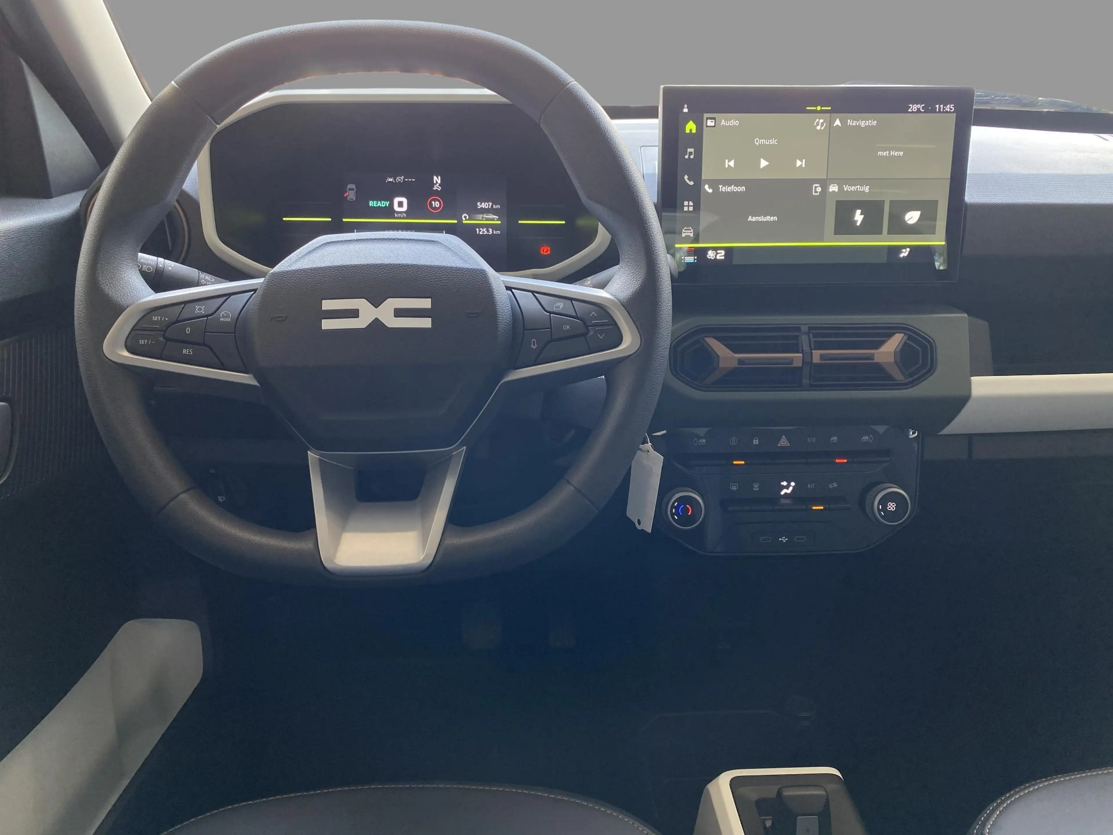 Dacia Spring Extreme Electric 65 — photo 11