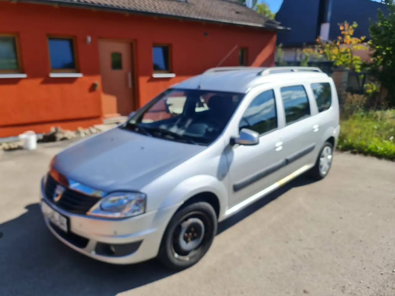 Dacia Logan
