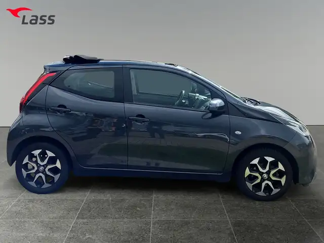 Toyota Aygo view 7