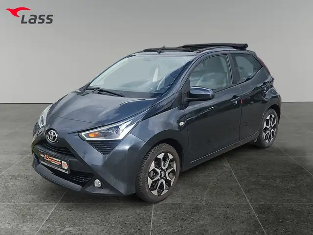 Toyota Aygo view 2