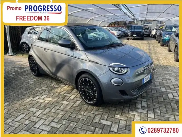 Fiat 500C 500e Cabrio 42 kWh La Prima