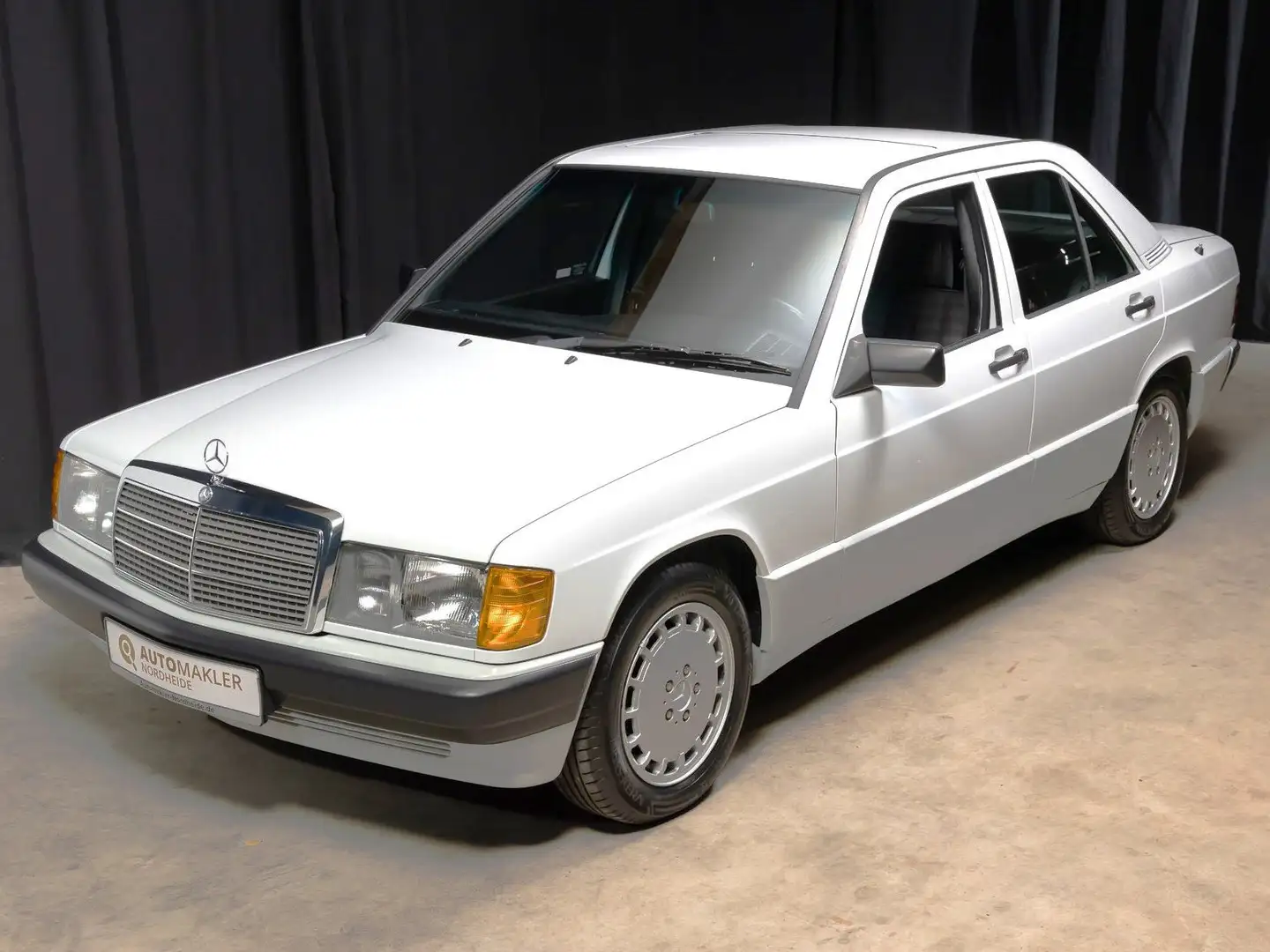 Mercedes-Benz 190 E 1.8 / Neuwagen-Charakter. orig. 38.550 KM Blanco - 1