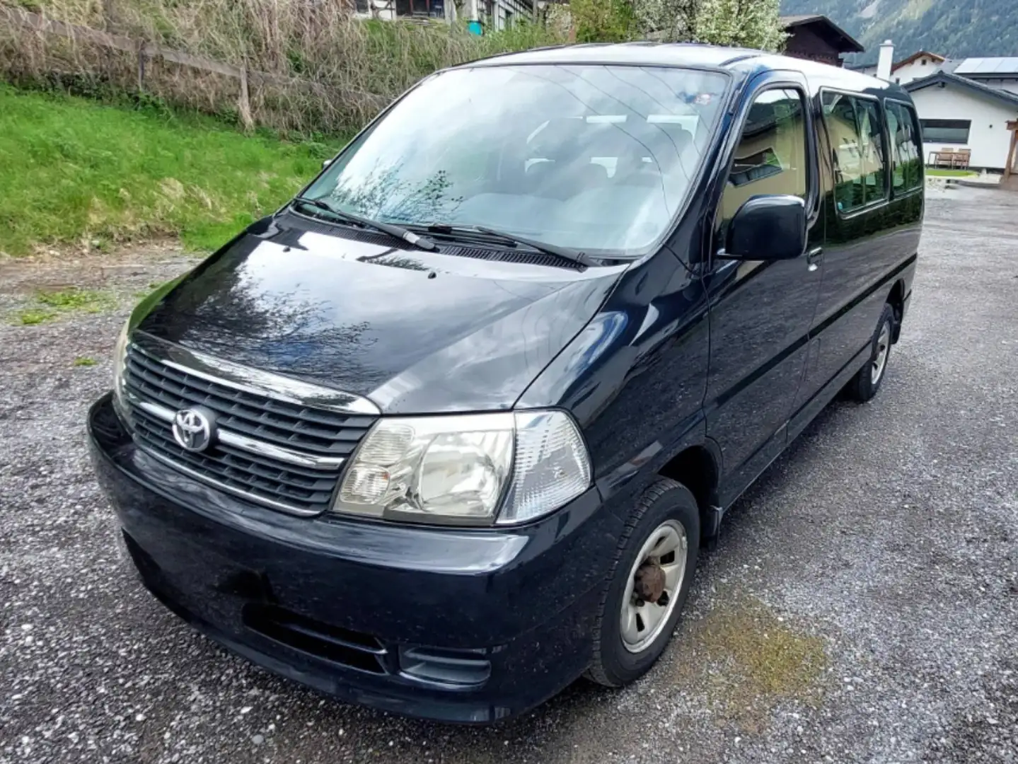 Toyota Hiace Hiace 2,5 D-4D 120 kurz GL "Cool Schwarz - 2