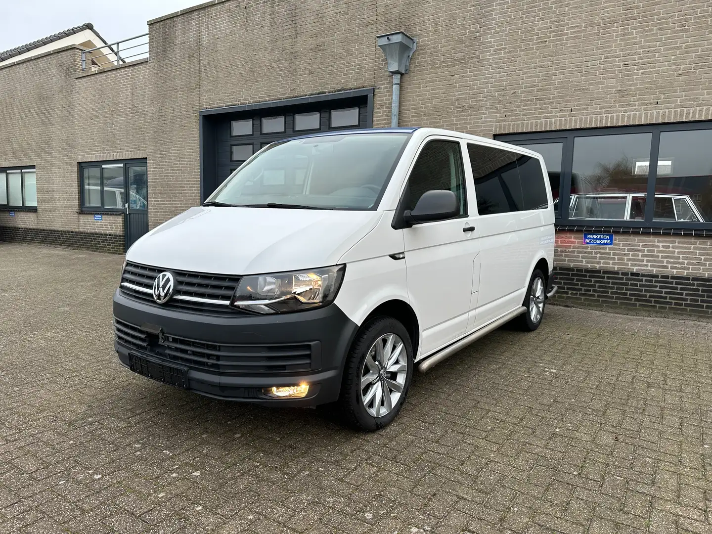 Volkswagen T6 Kombi 2.0 TDI 150 PK DSG Automaat Euro 6 Blanc - 1