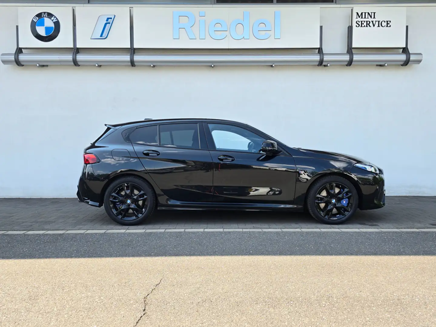 BMW 1er M Coupé M135 xDrive Head-Up*Adap Fahrwerk*DAPro*h/k*PA+ Noir - 2