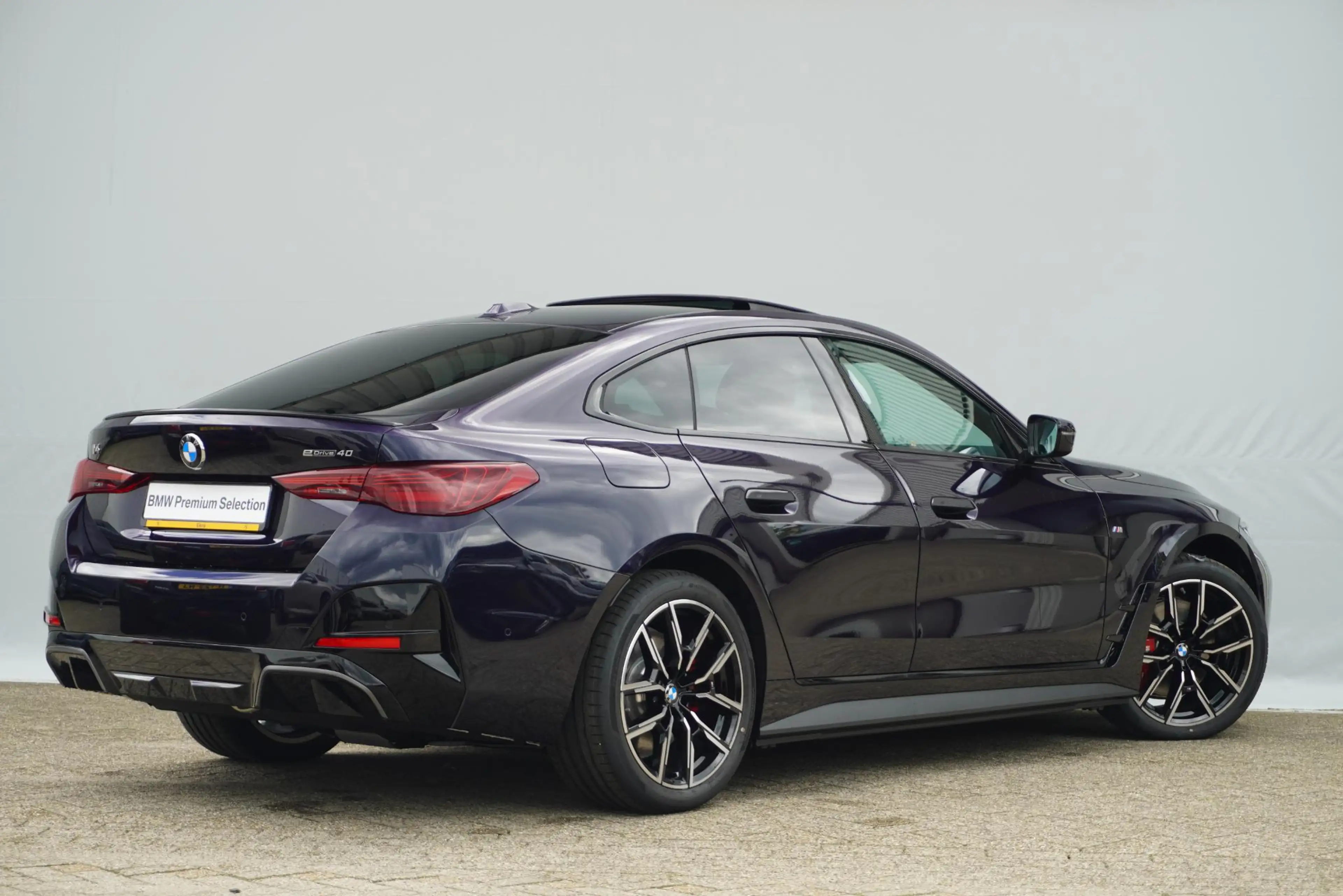 BMW i4 eDrive40 | M Sportpakket Pro | Harman Kardon | Act — photo 2