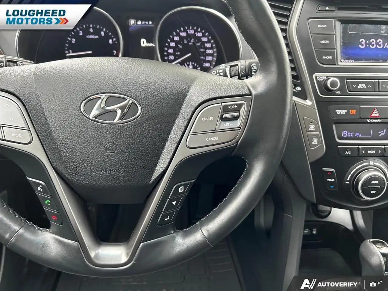 Hyundai SANTA FE снимка Hyundai SANTA FE
